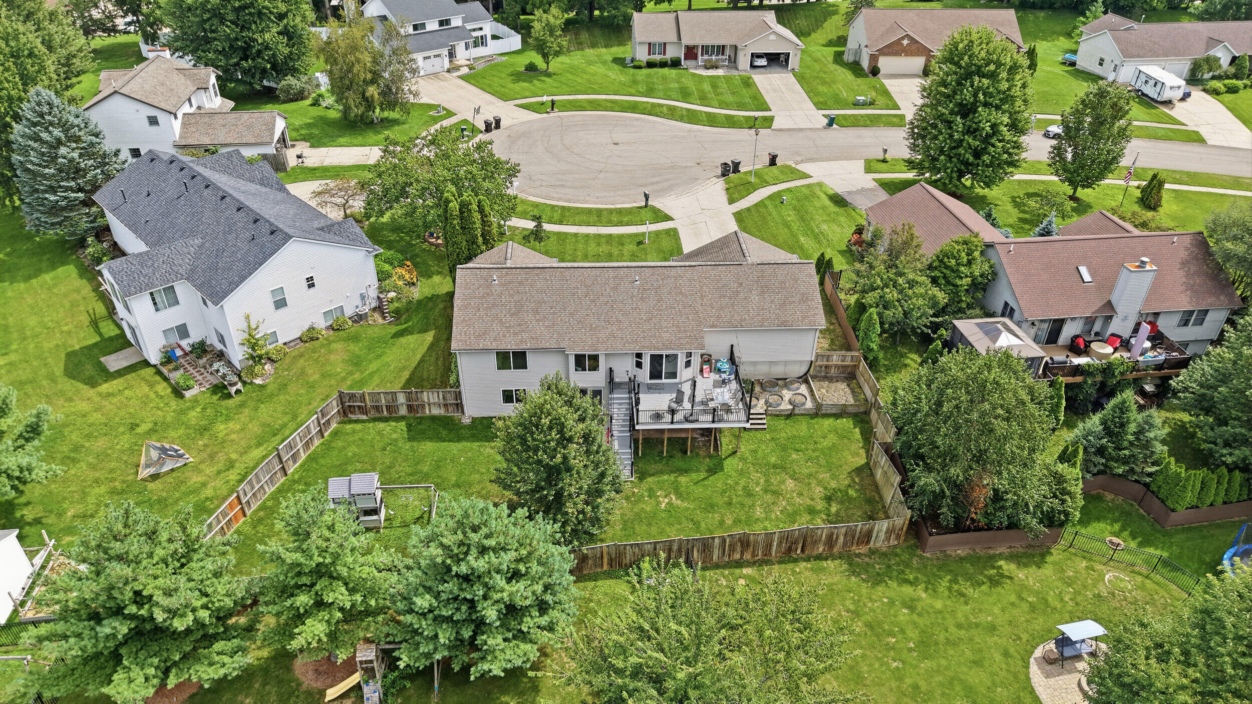 2913 Belle Meadow Drive SW Byron Center MI 49315
