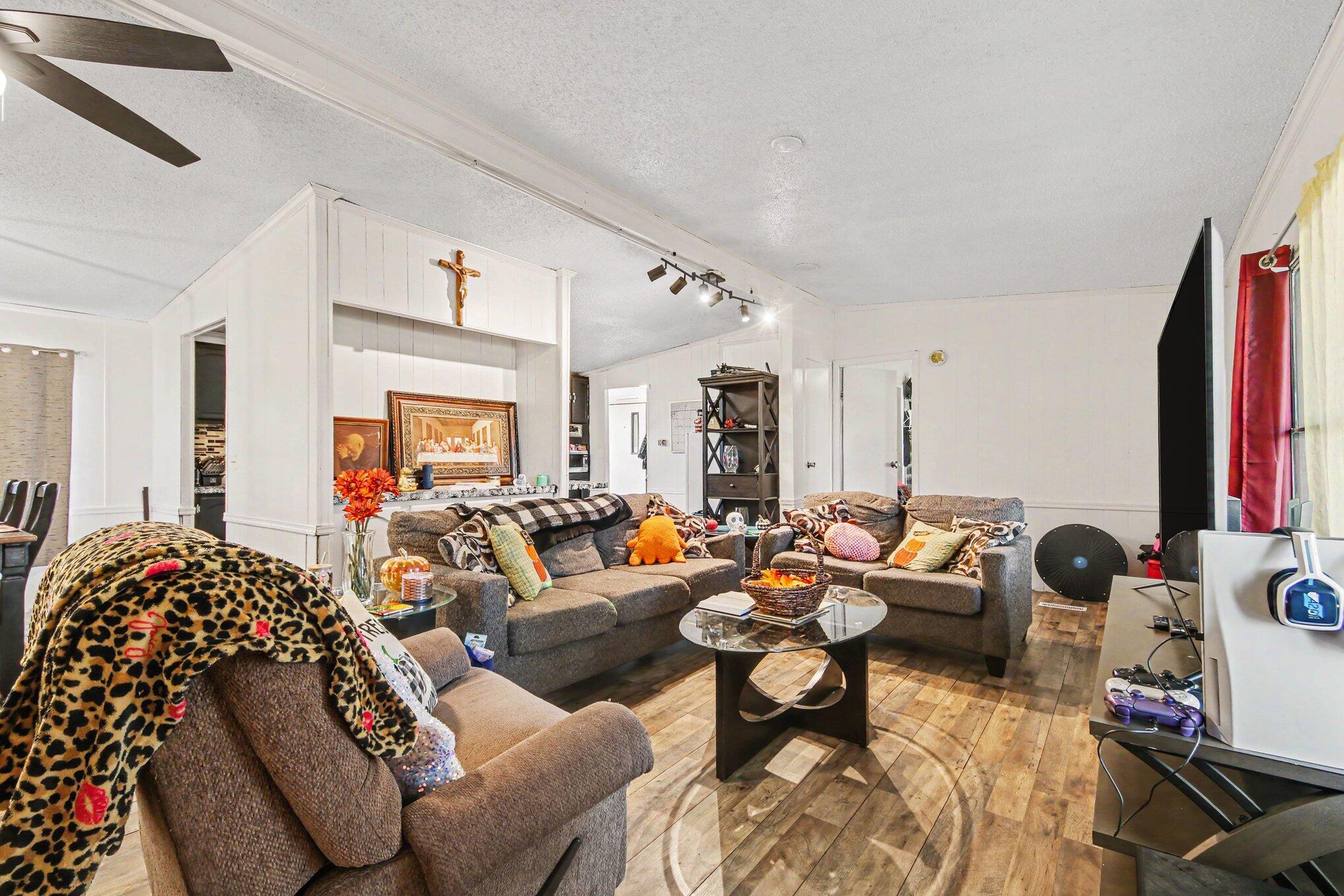 1139 Lincoln Avenue Holland MI 49423