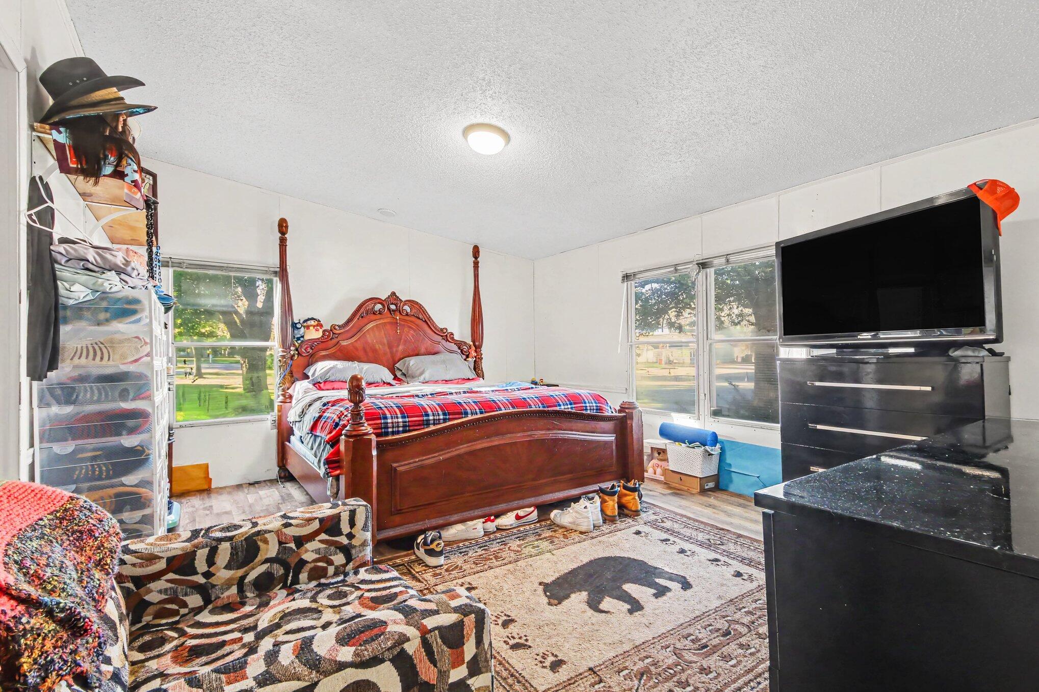 1139 Lincoln Avenue Holland MI 49423