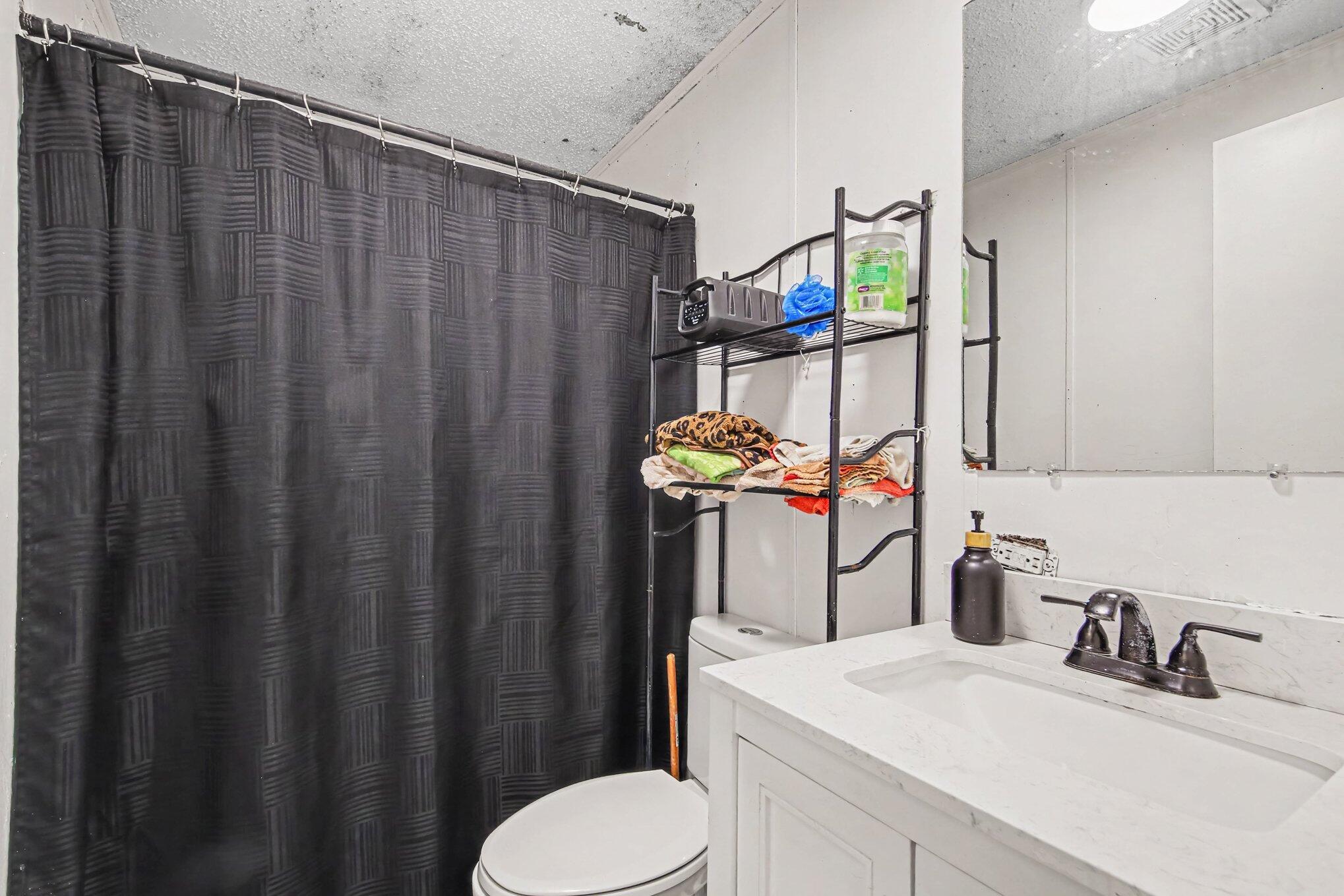 1139 Lincoln Avenue Holland MI 49423
