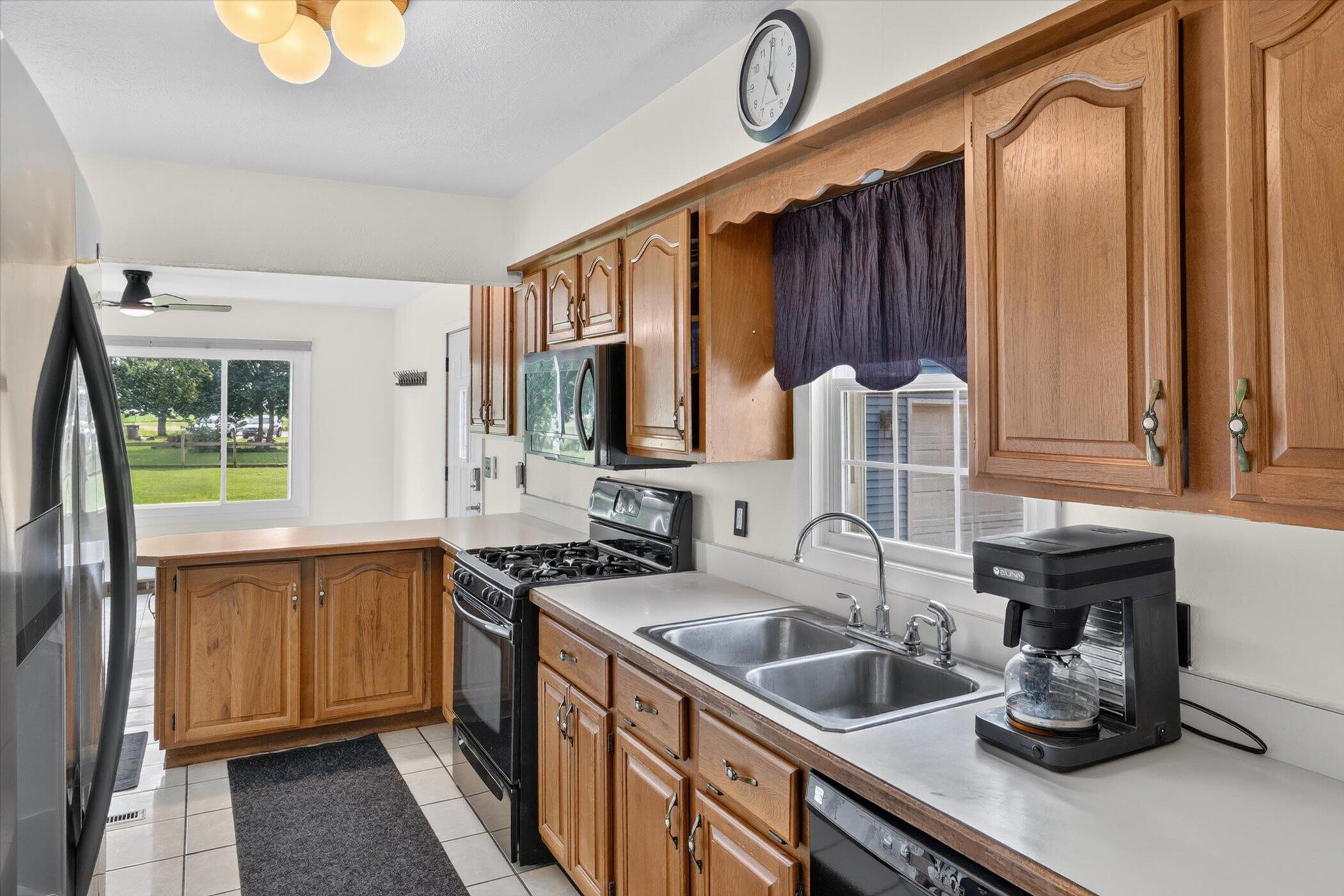 68958 Claire Street Edwardsburg MI 49112