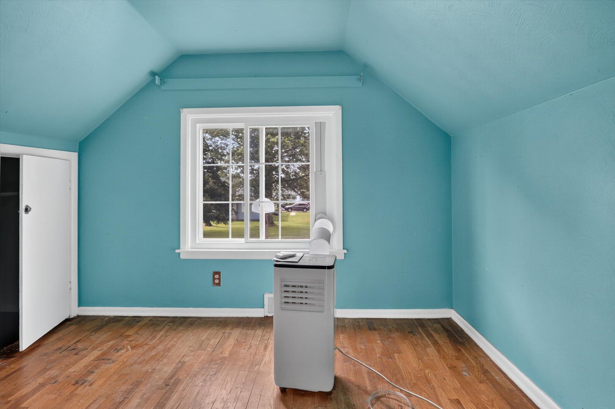 68958 Claire Street Edwardsburg MI 49112