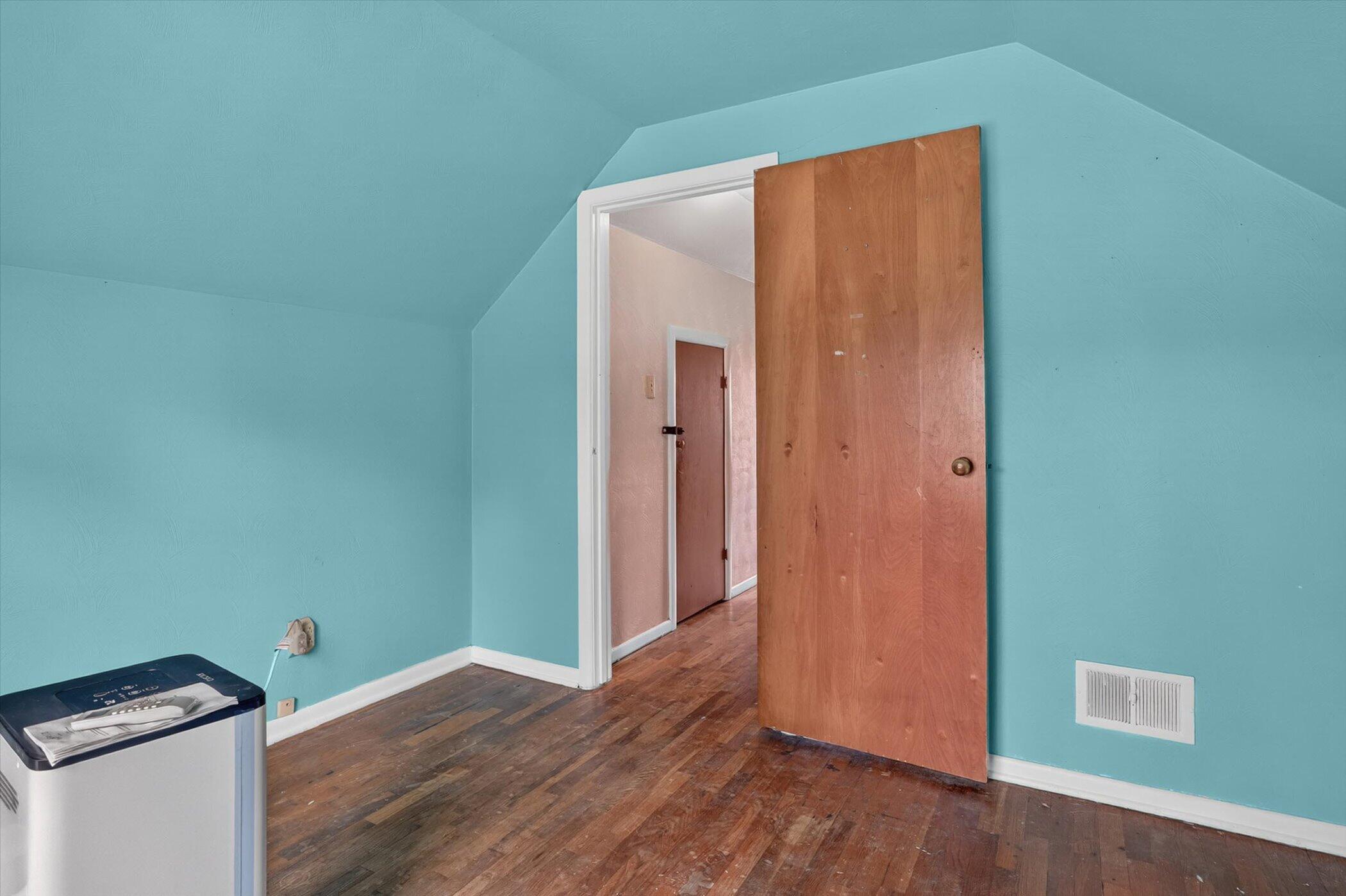 68958 Claire Street Edwardsburg MI 49112