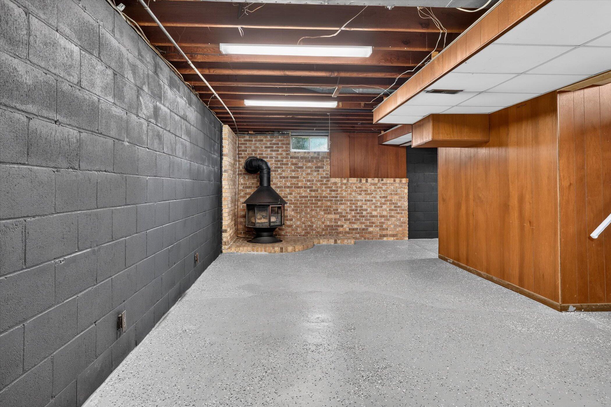 68958 Claire Street Edwardsburg MI 49112