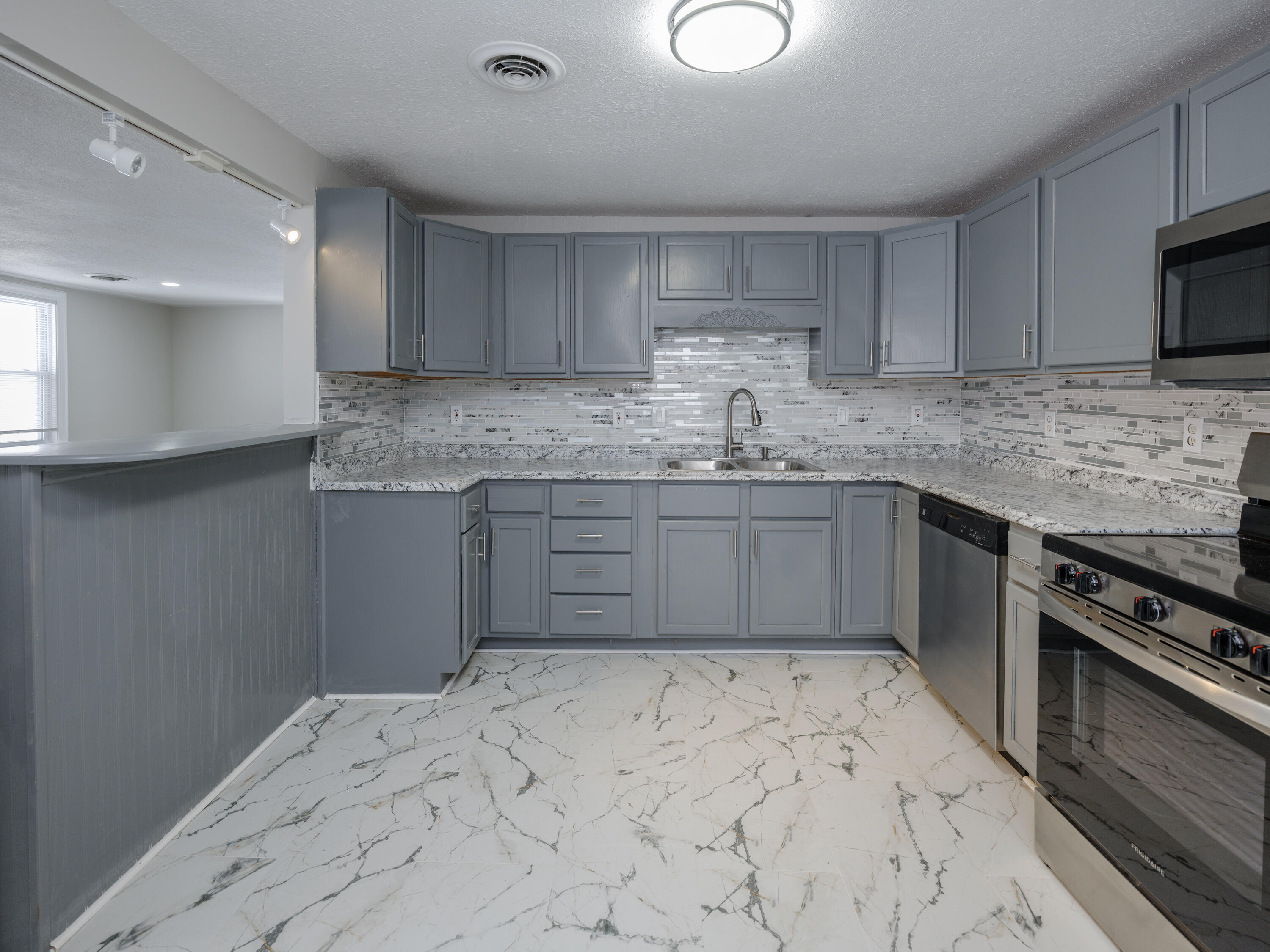 5909 Utah Avenue Portage MI 49024