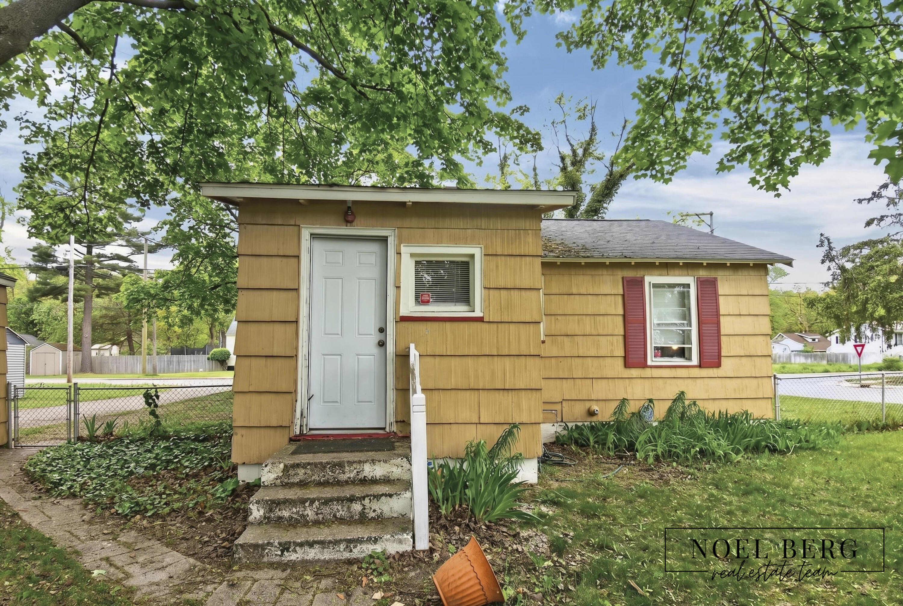 3300 8th Street Muskegon MI 49444