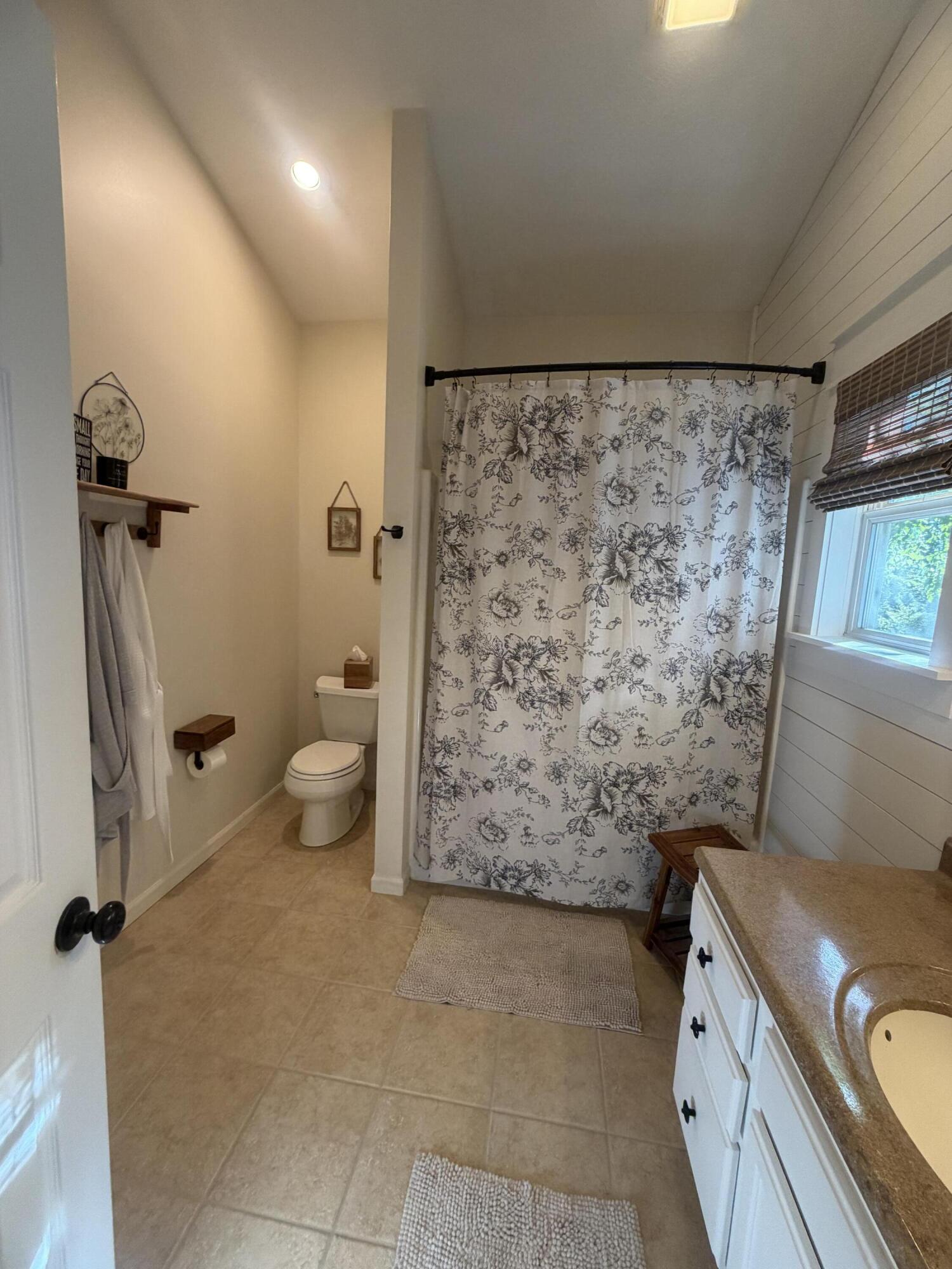 2619 Barkwood Lane Kalamazoo MI 49004