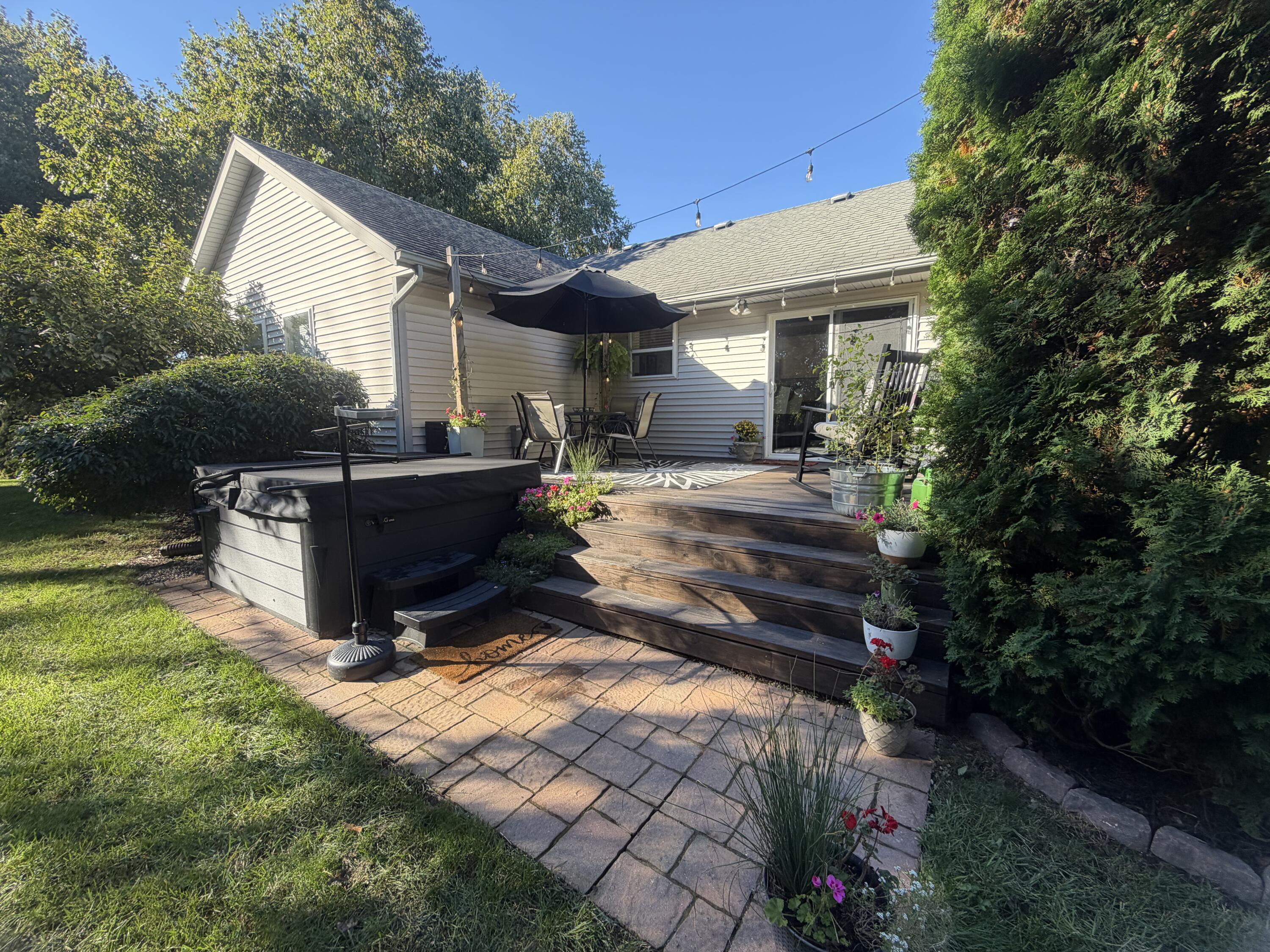 2619 Barkwood Lane Kalamazoo MI 49004