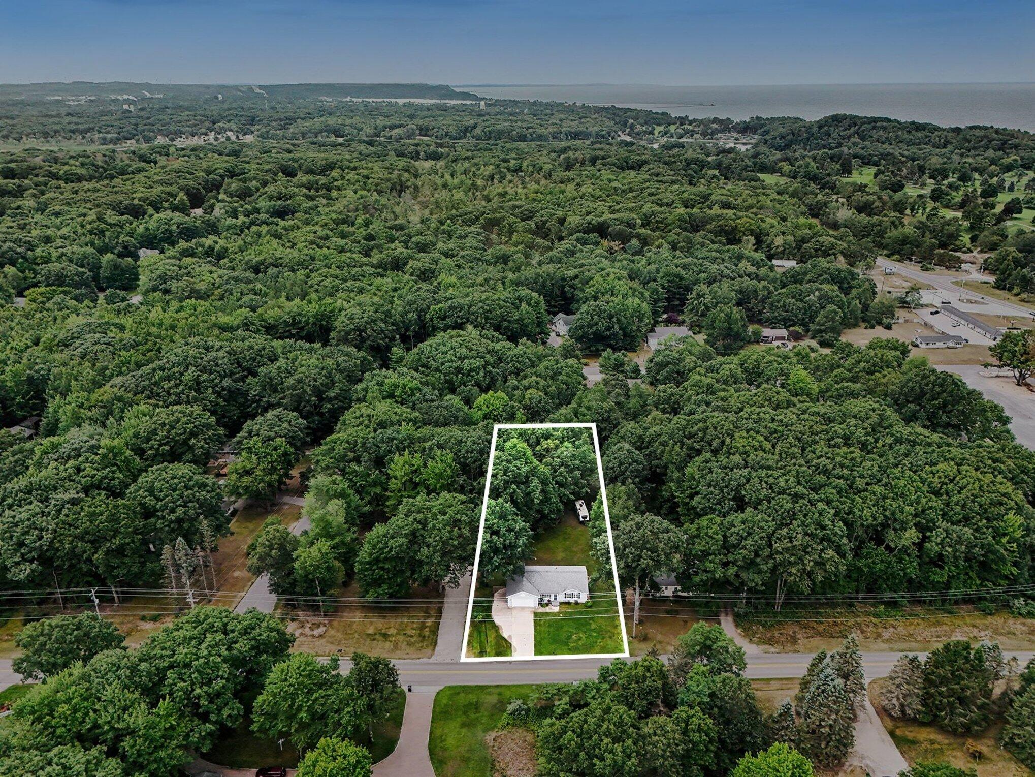 7079 W Decker Road Ludington MI 49431