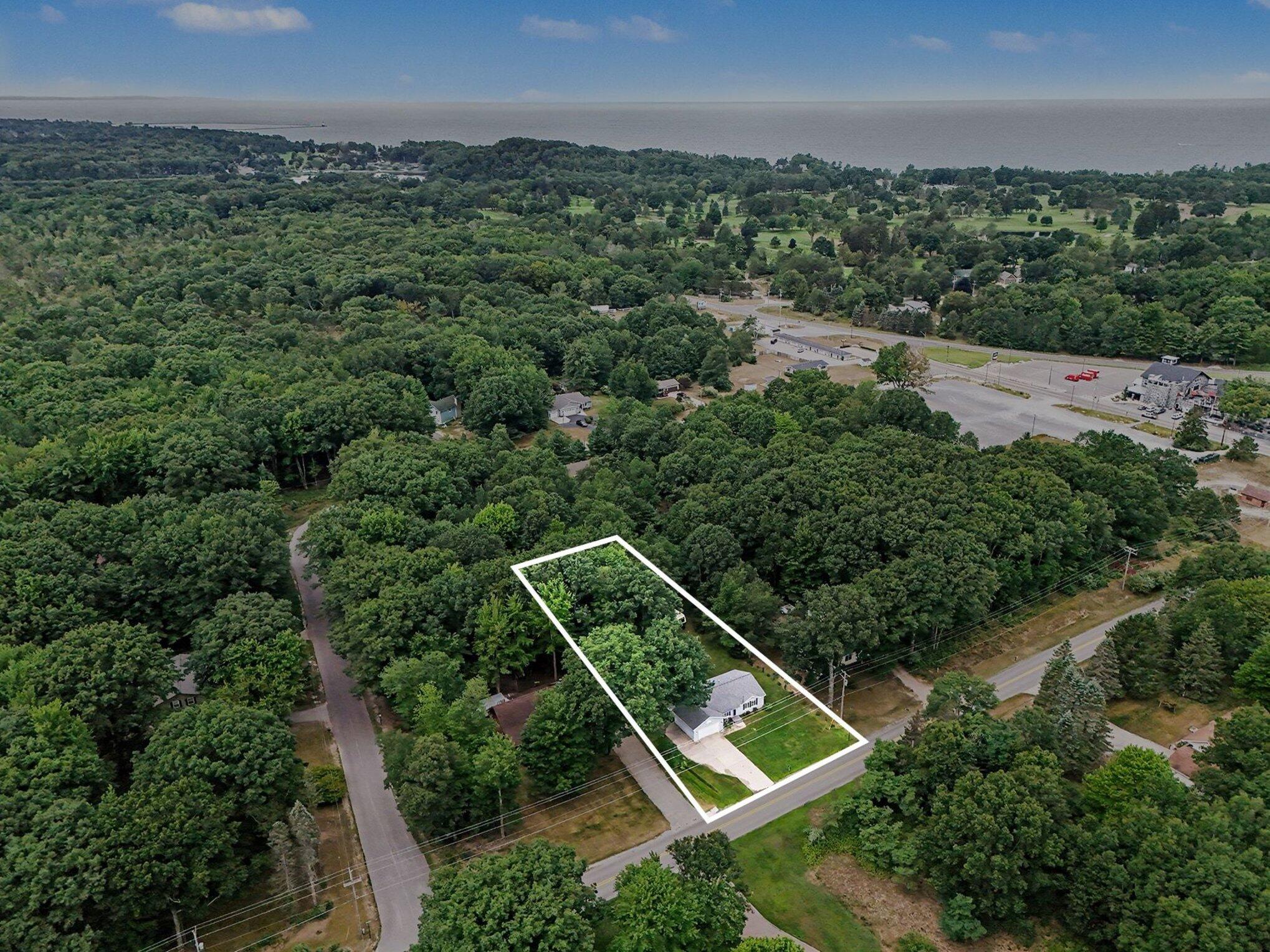 7079 W Decker Road Ludington MI 49431