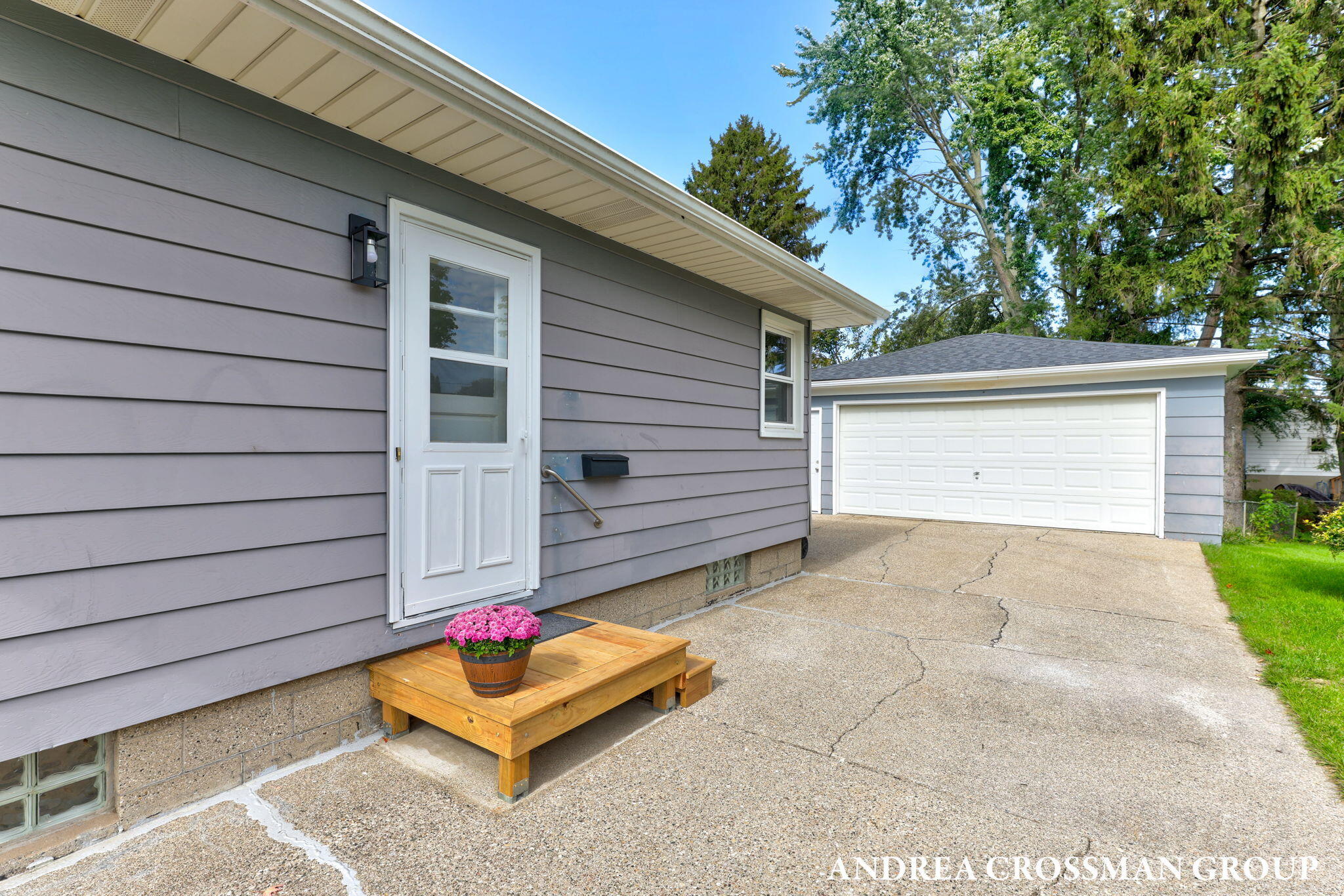 1145 Taylor Avenue Grand Haven MI 49417