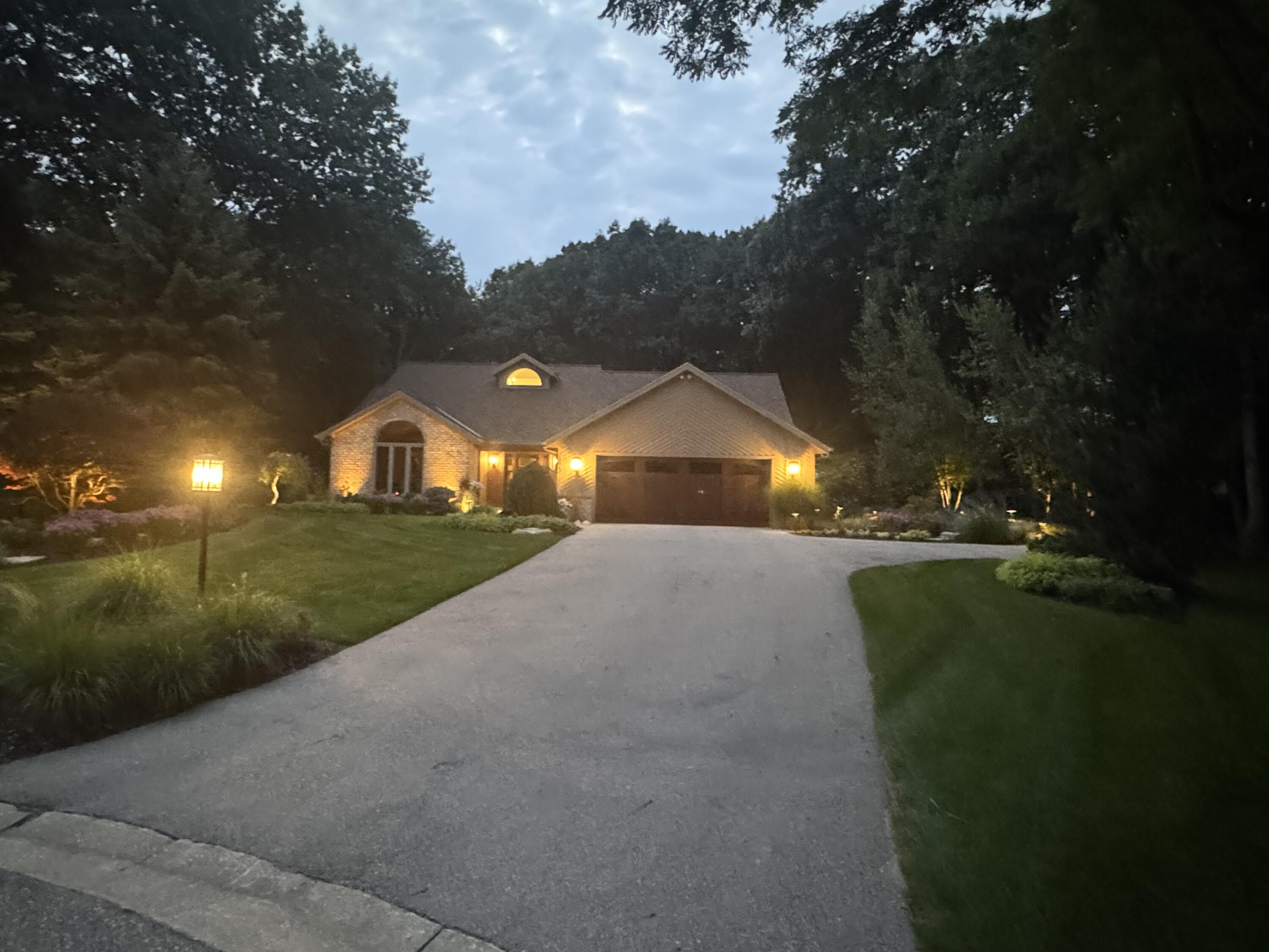 2295 Timberlee Drive Holland MI 49424