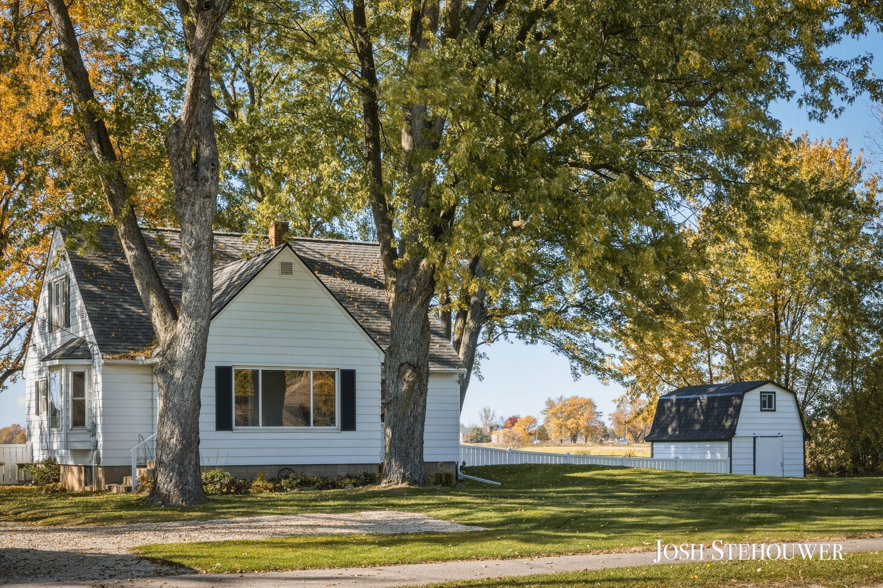 3847 96th Avenue Zeeland MI 49464