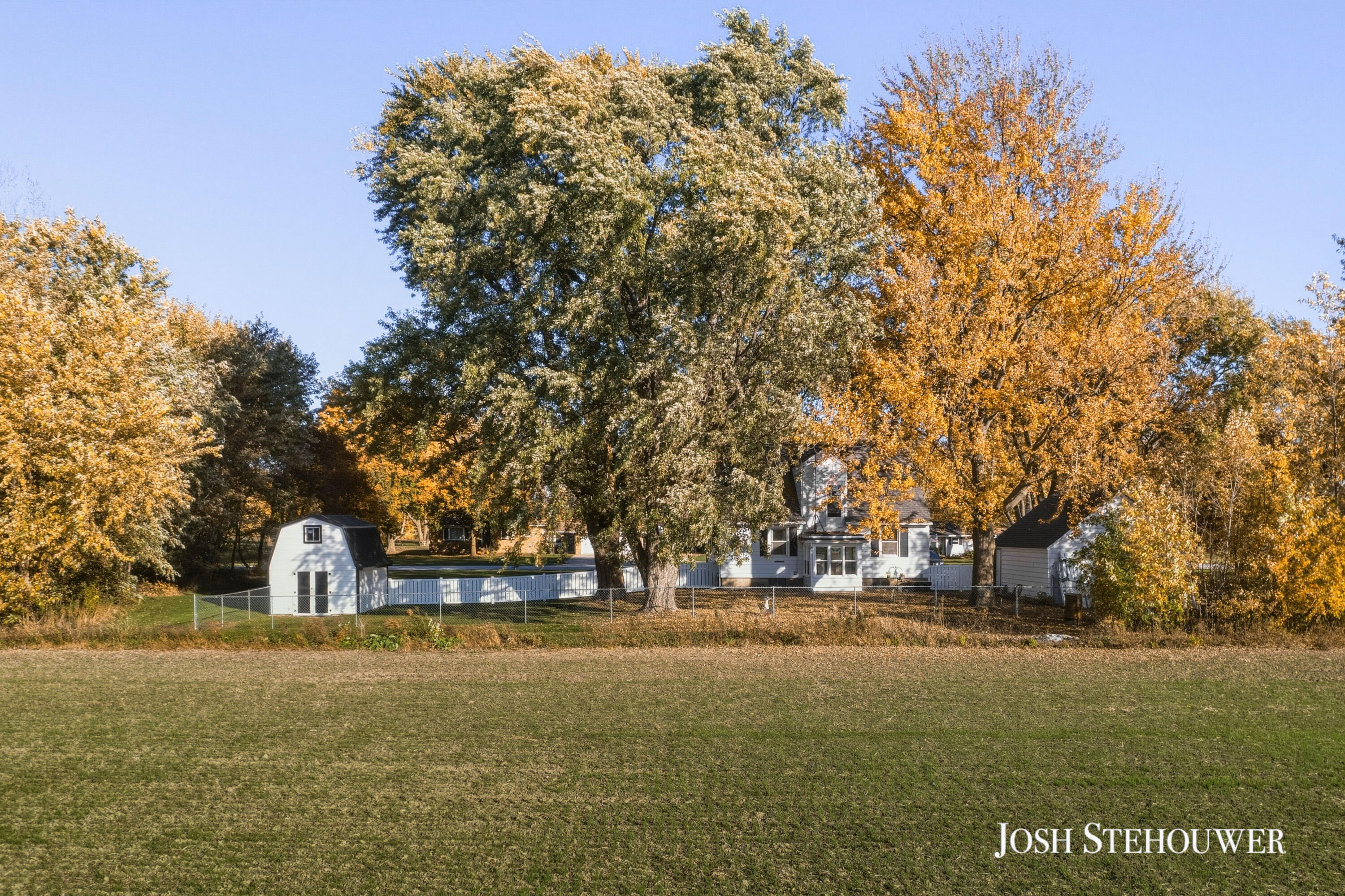 3847 96th Avenue Zeeland MI 49464