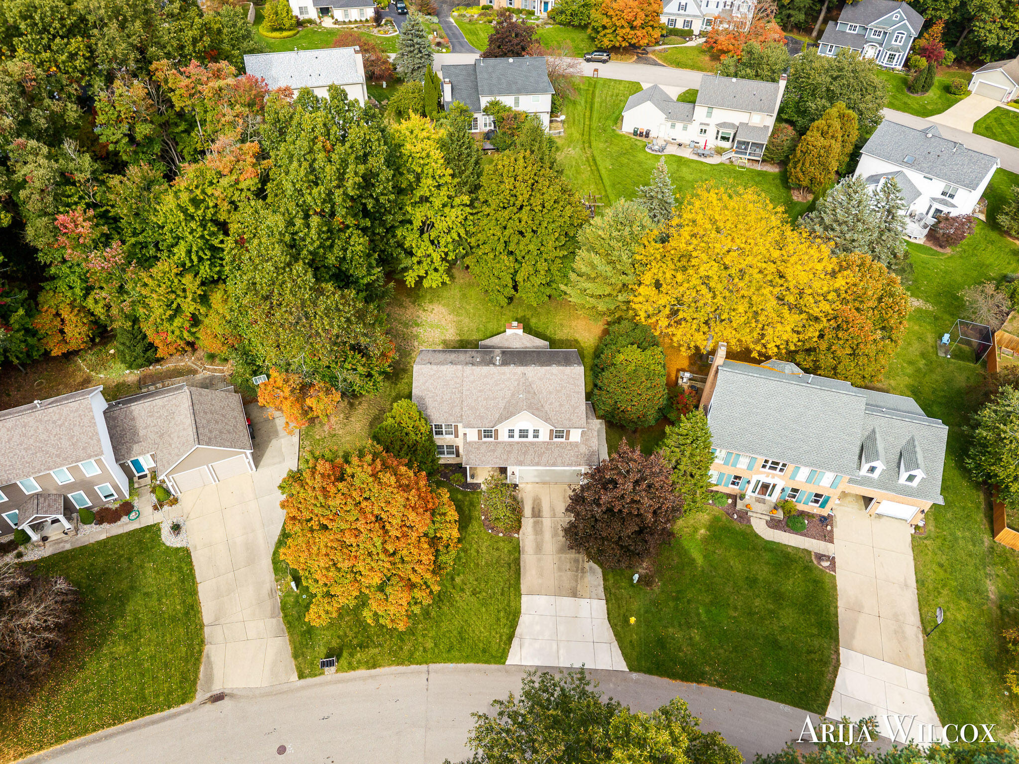 6429 Drumlin Court SE Ada MI 49301