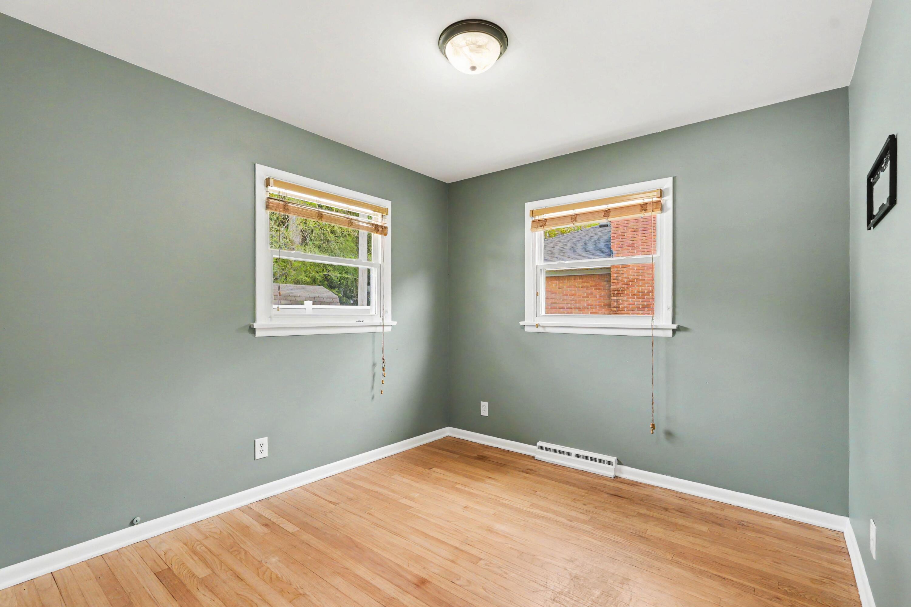 2155 Tremont Boulevard NW Grand Rapids MI 49504