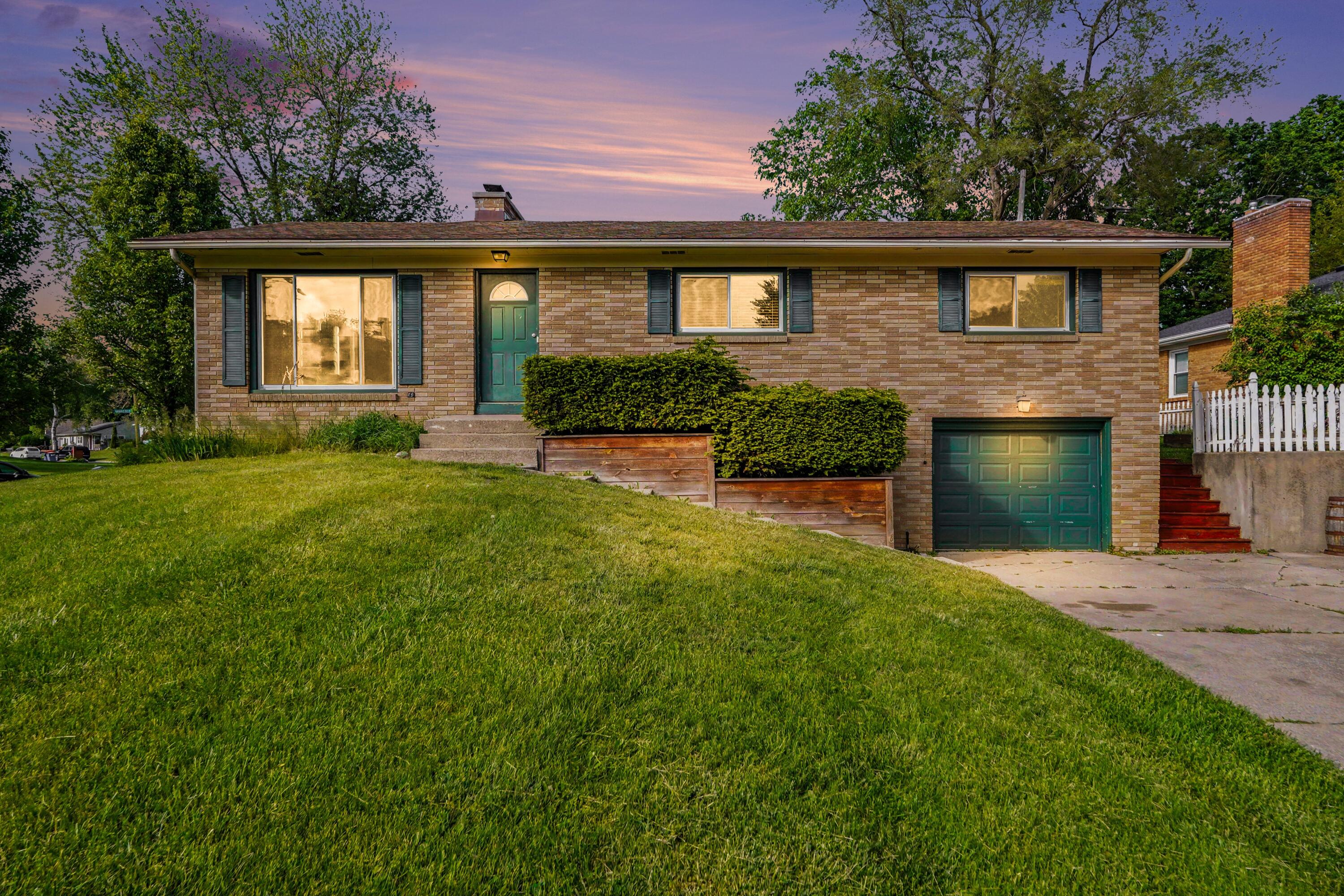 2155 Tremont Boulevard NW Grand Rapids MI 49504