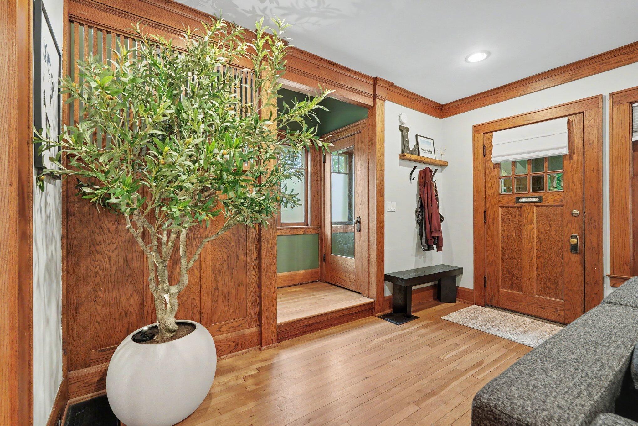 15 Auburn Avenue SE Grand Rapids MI 49506
