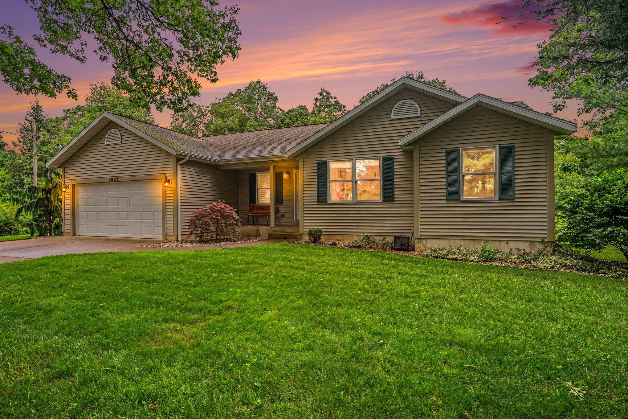3921 S Sheridan Drive Muskegon MI 49444