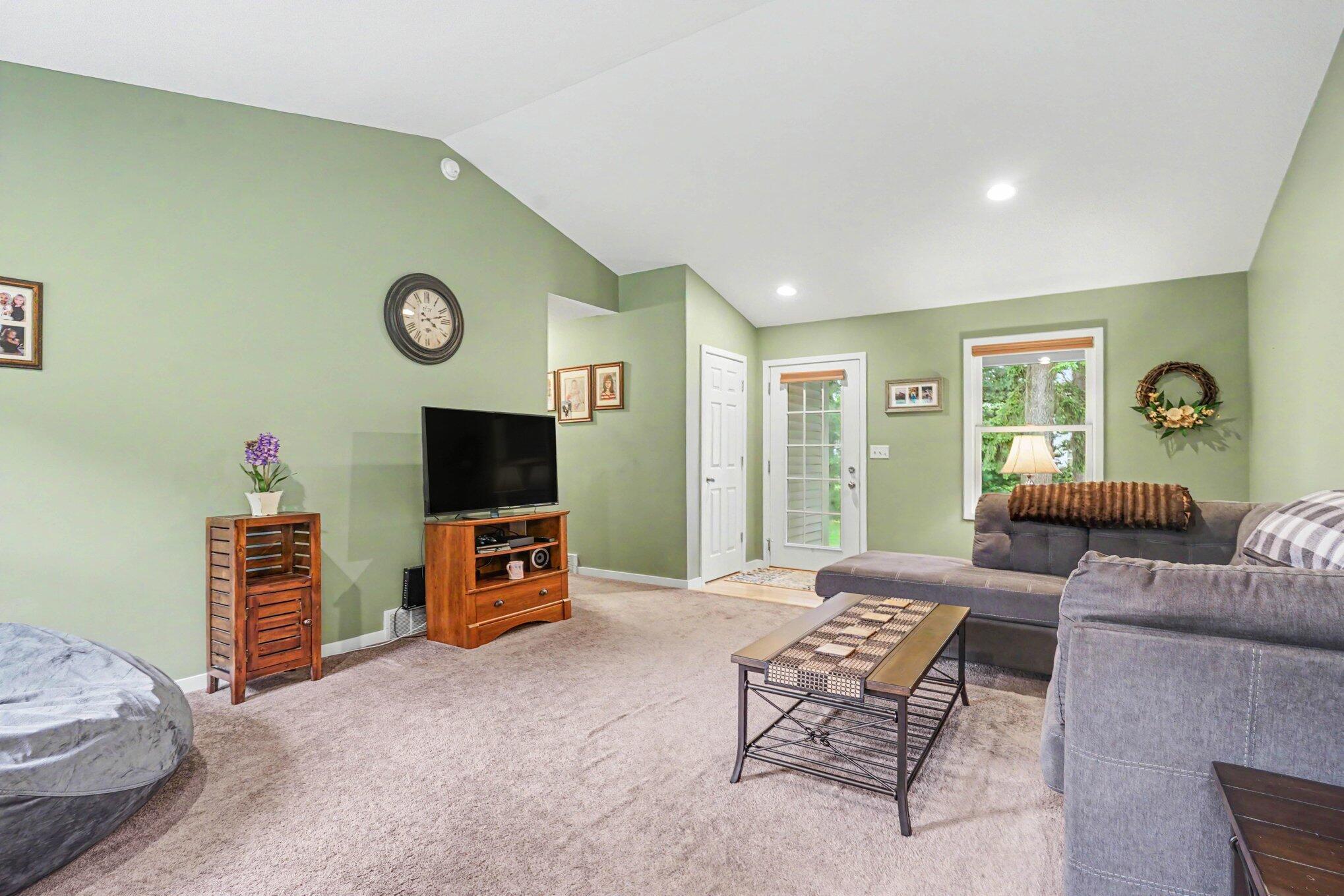 3921 S Sheridan Drive Muskegon MI 49444