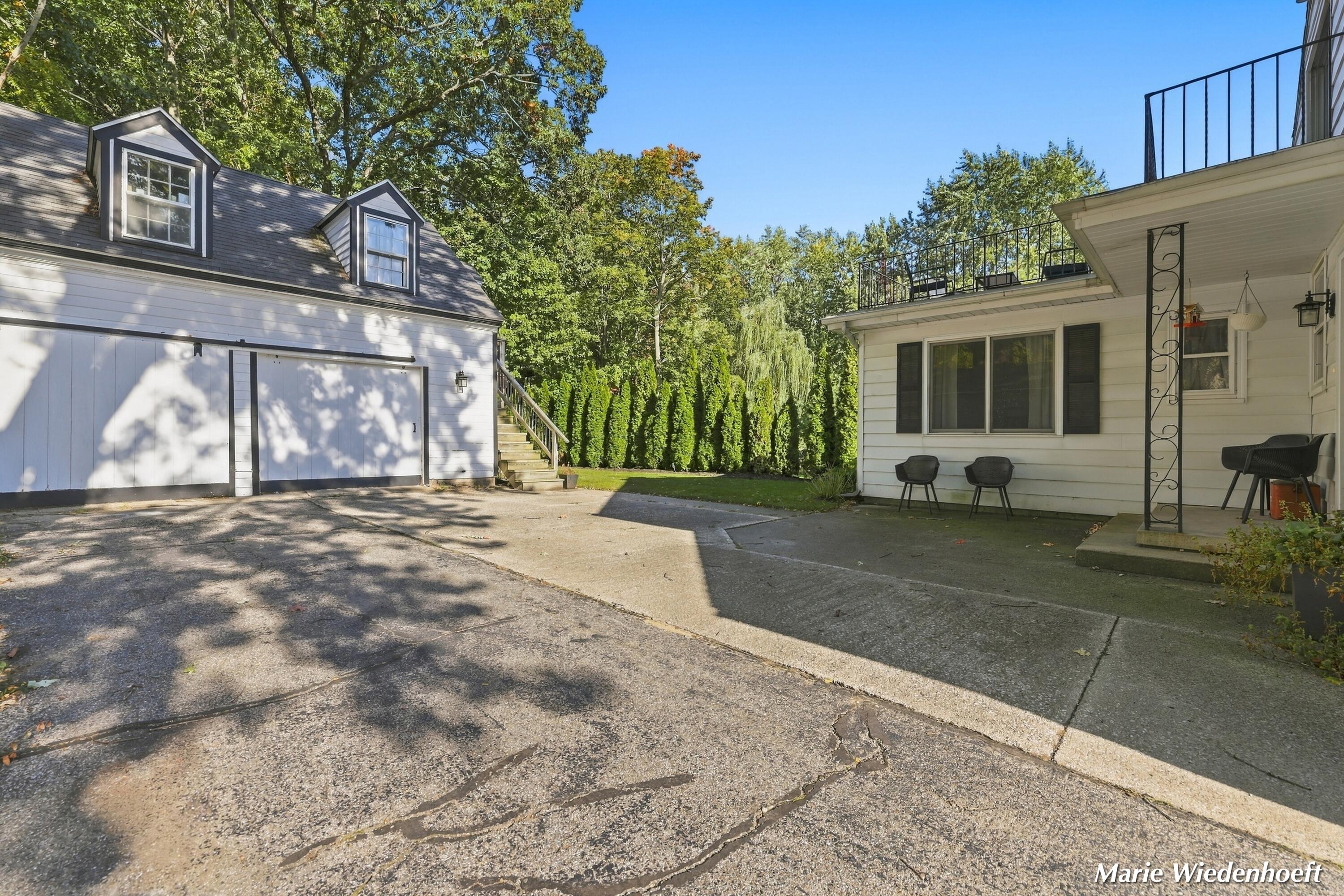 722 Lake Street Saugatuck MI 49453