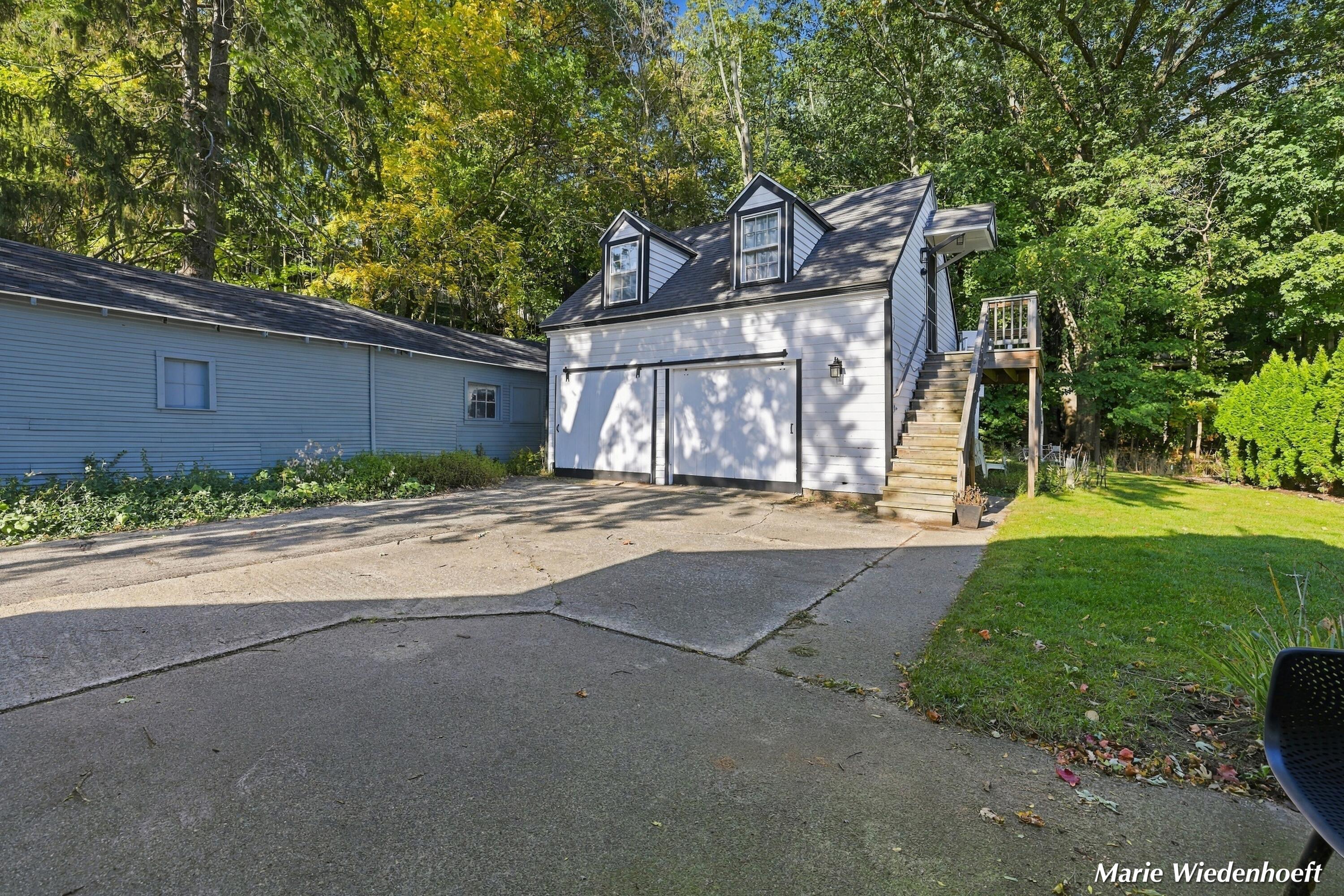 722 Lake Street Saugatuck MI 49453