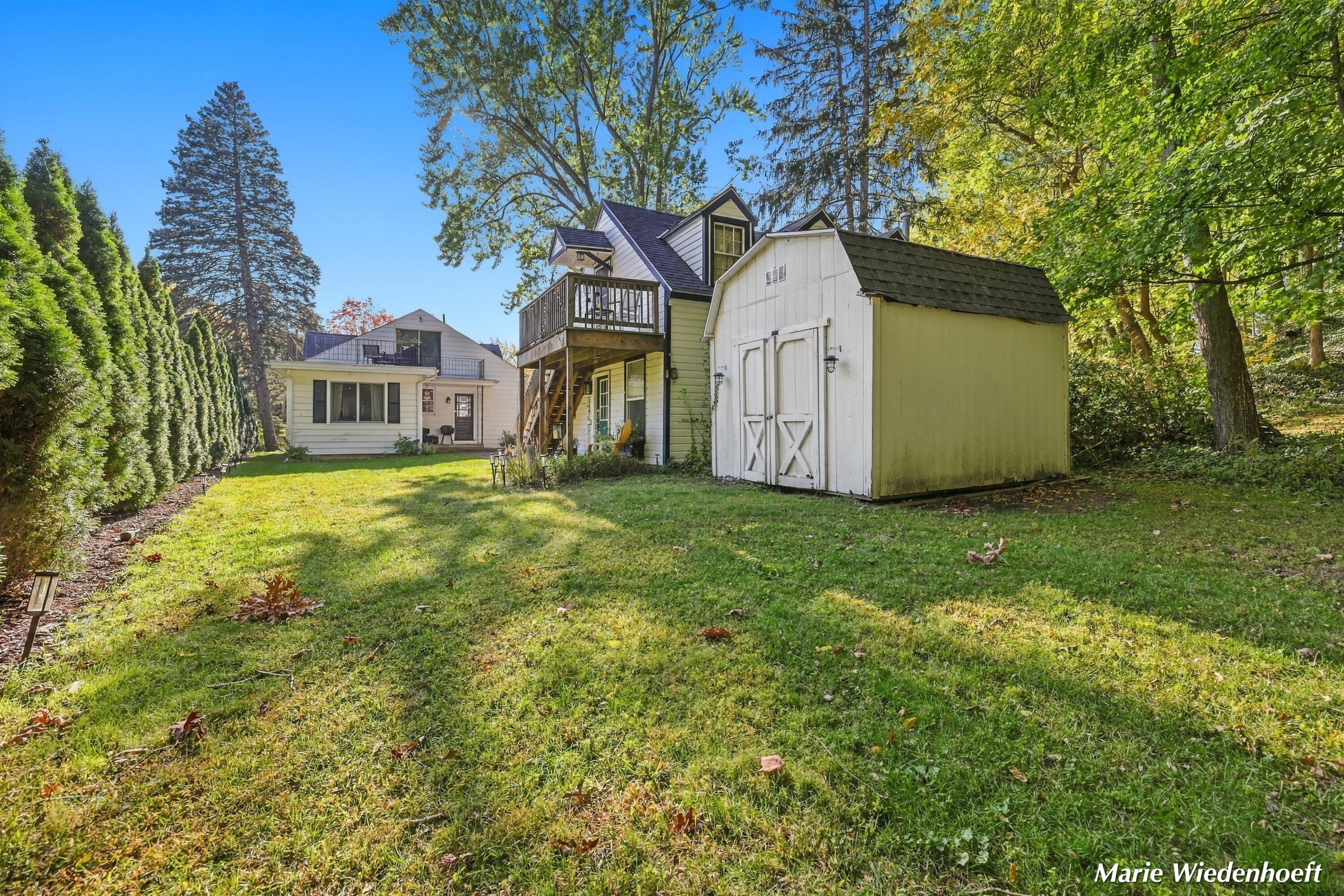 722 Lake Street Saugatuck MI 49453