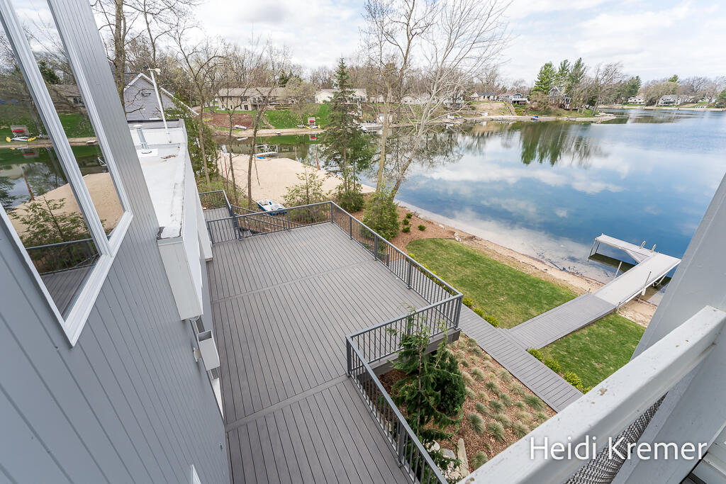2401 4 Mile Road NE Grand Rapids MI 49525