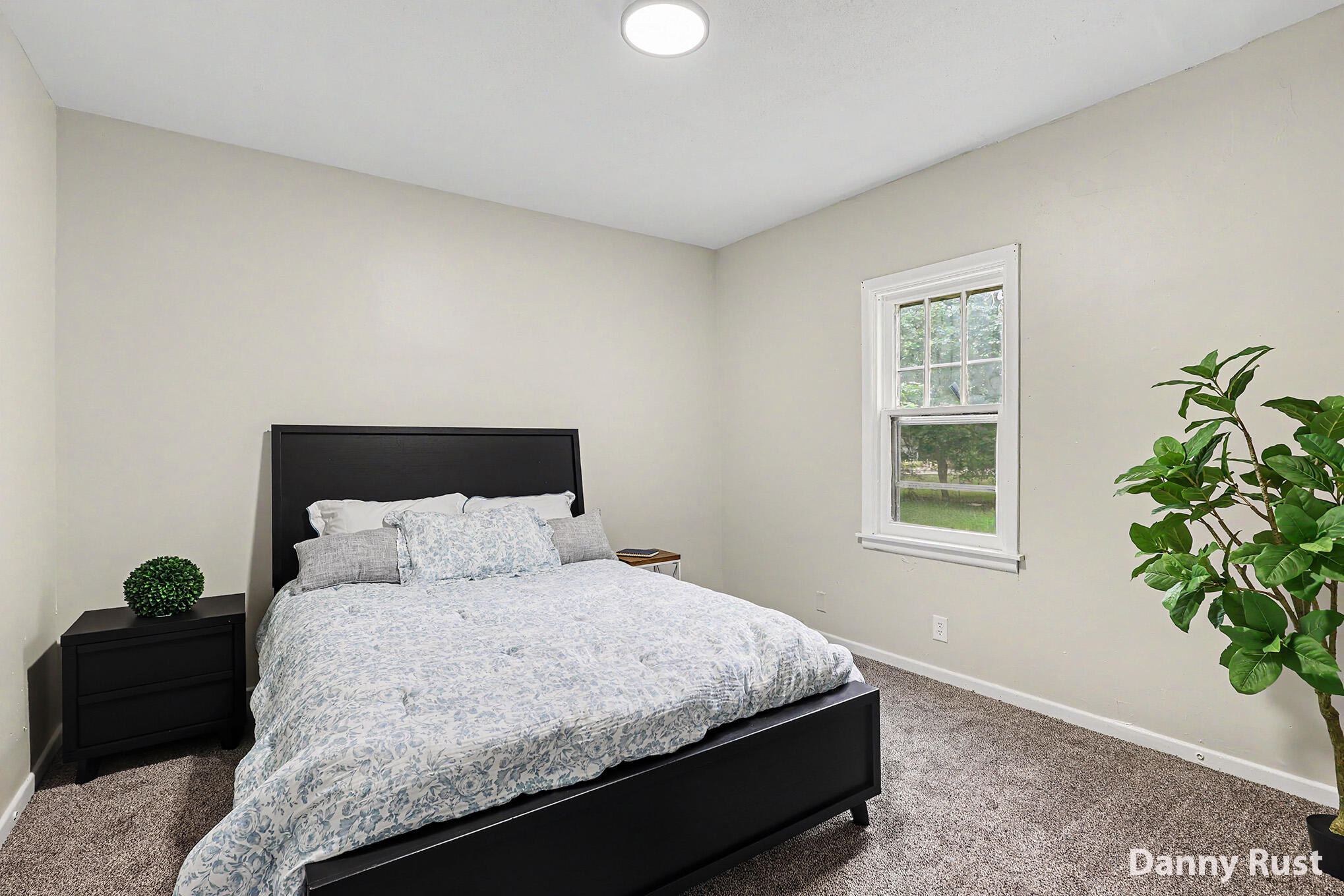 691 E Isabella Avenue Muskegon MI 49442