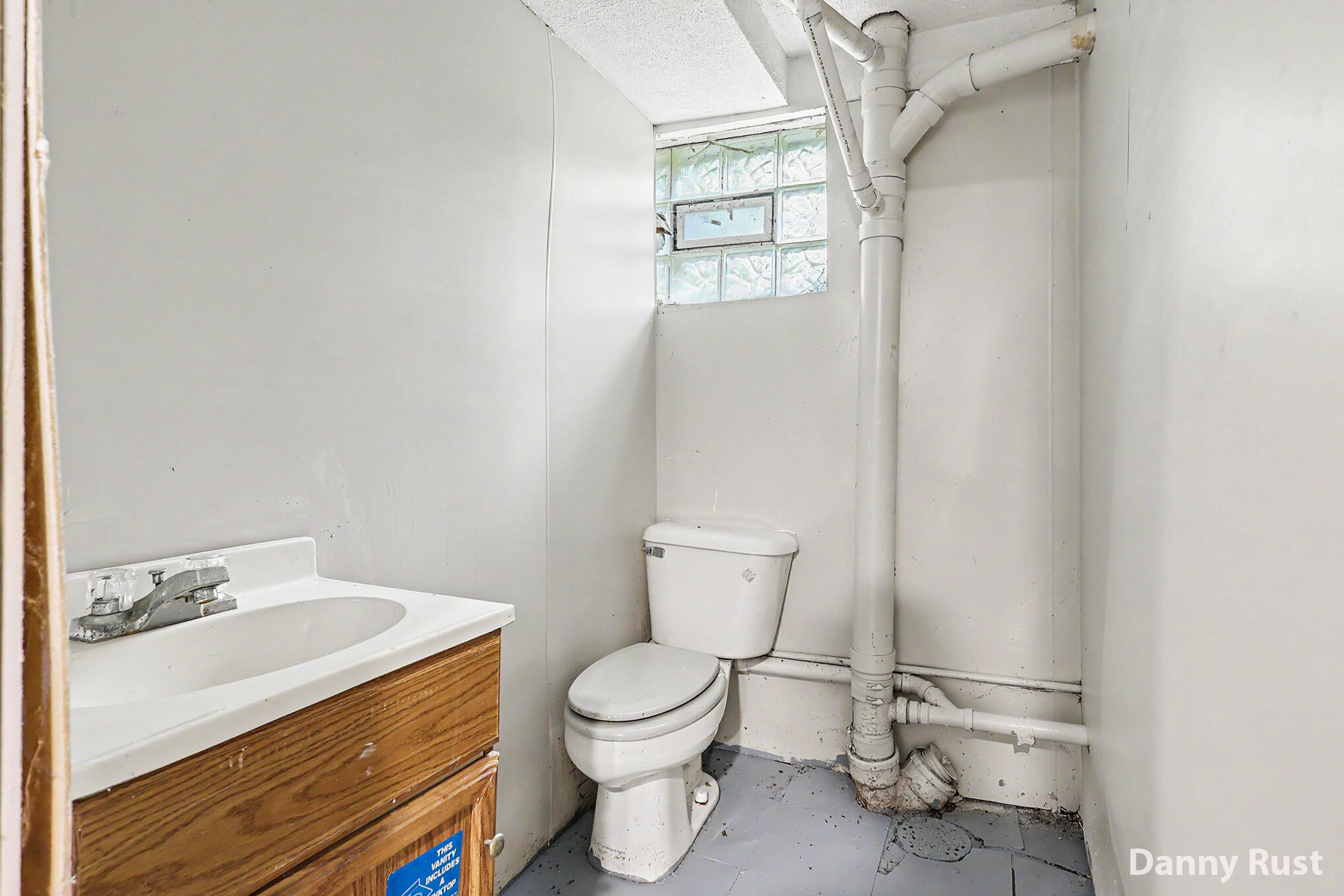 691 E Isabella Avenue Muskegon MI 49442
