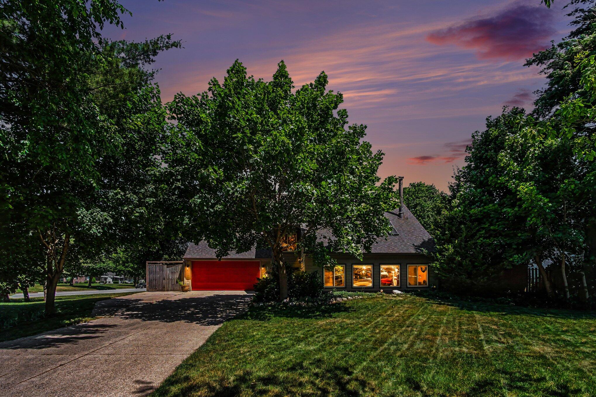 813 Tierra Street SE Grand Rapids MI 49508