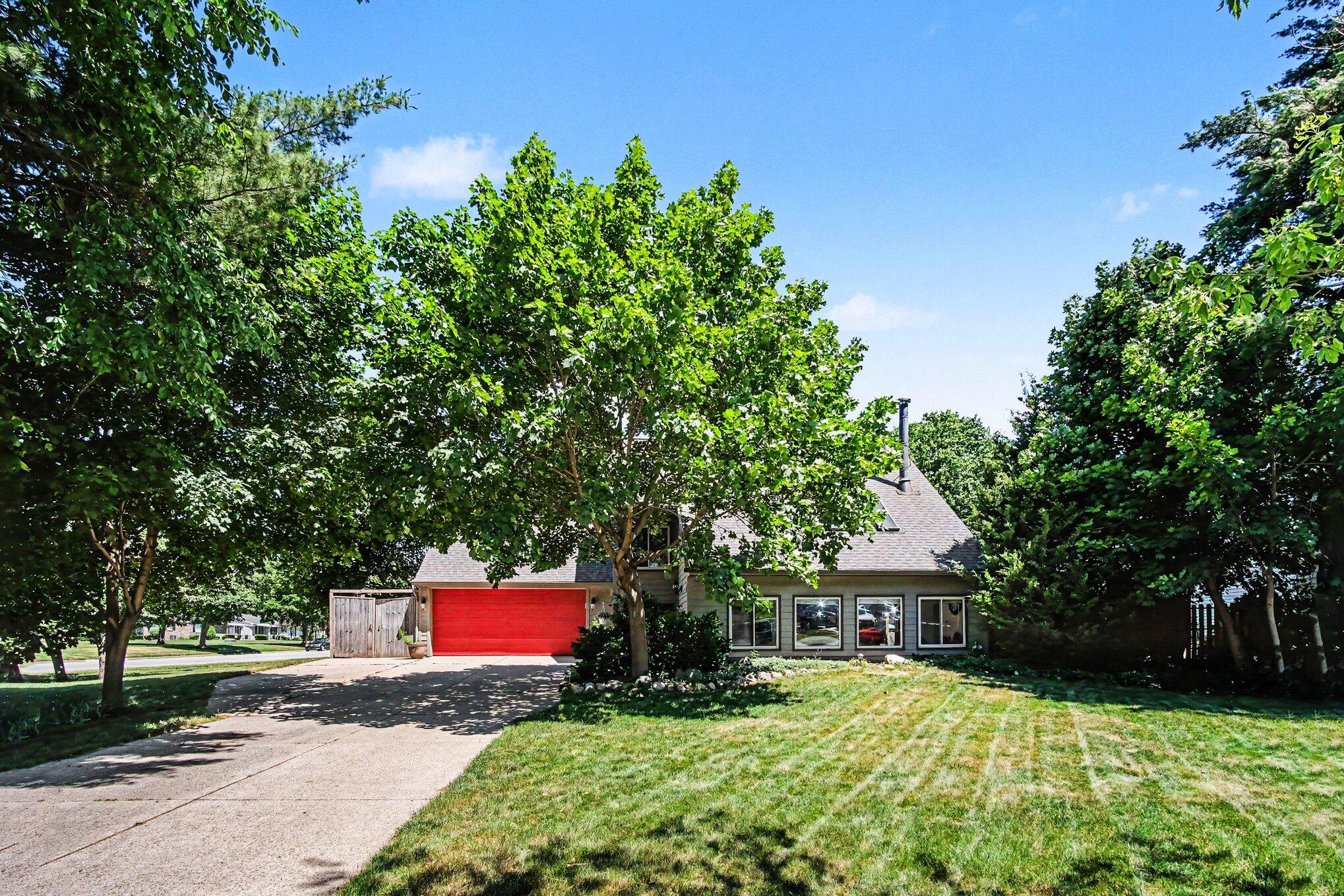 813 Tierra Street SE Grand Rapids MI 49508
