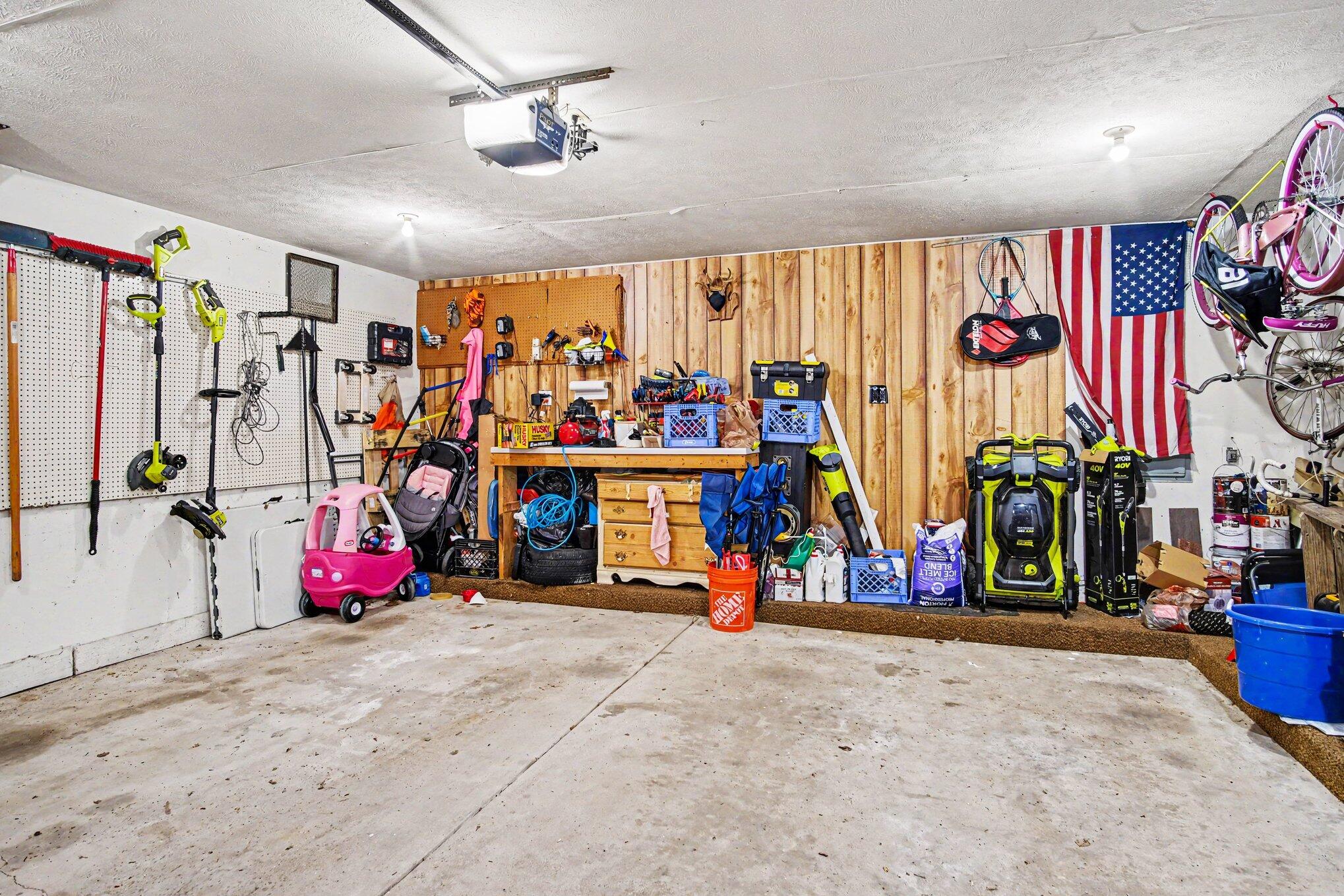 813 Tierra Street SE Grand Rapids MI 49508
