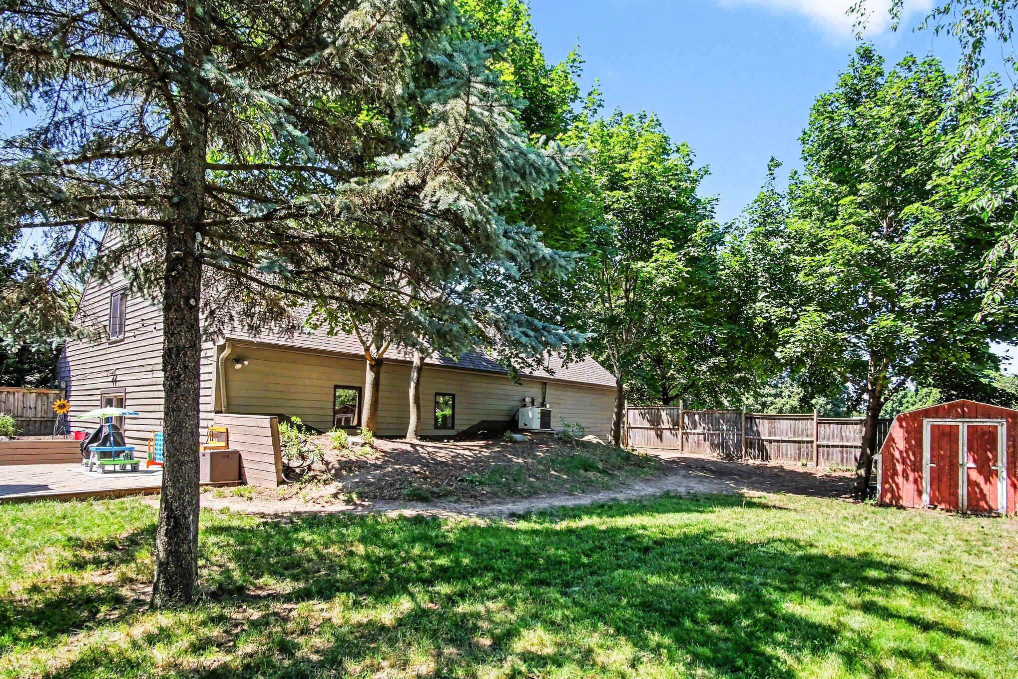 813 Tierra Street SE Grand Rapids MI 49508