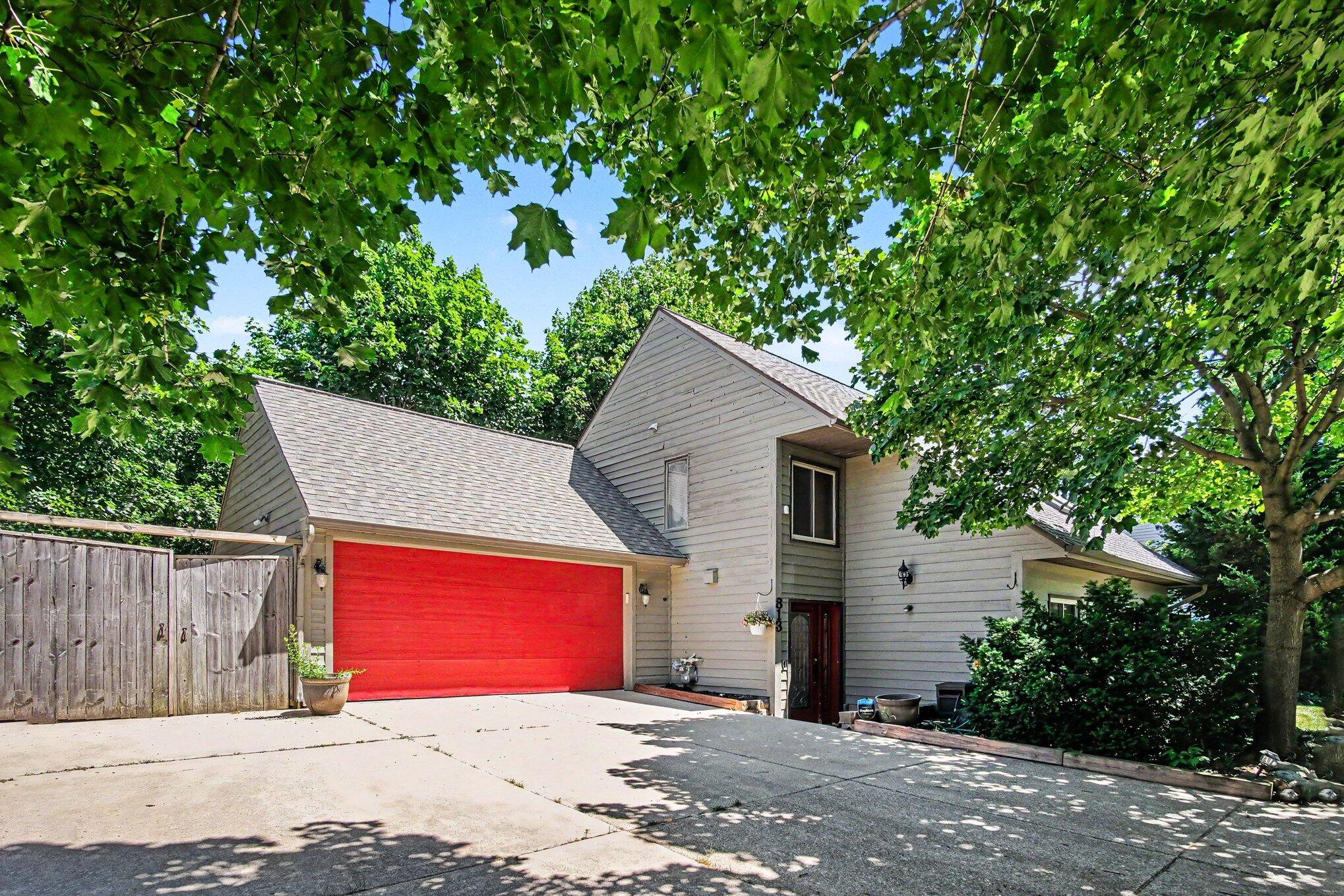 813 Tierra Street SE Grand Rapids MI 49508