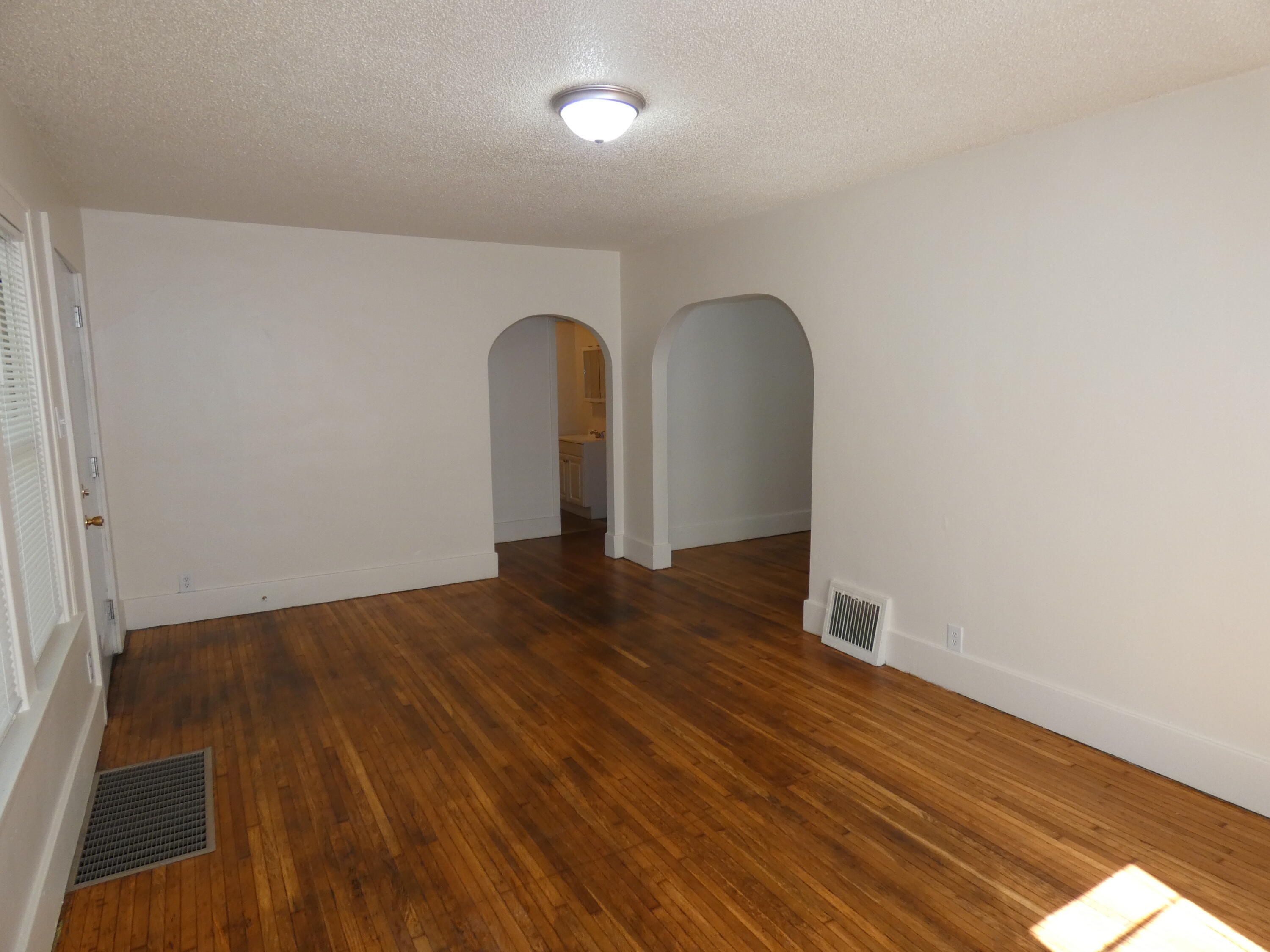183 Searles Avenue Benton Harbor MI 49022