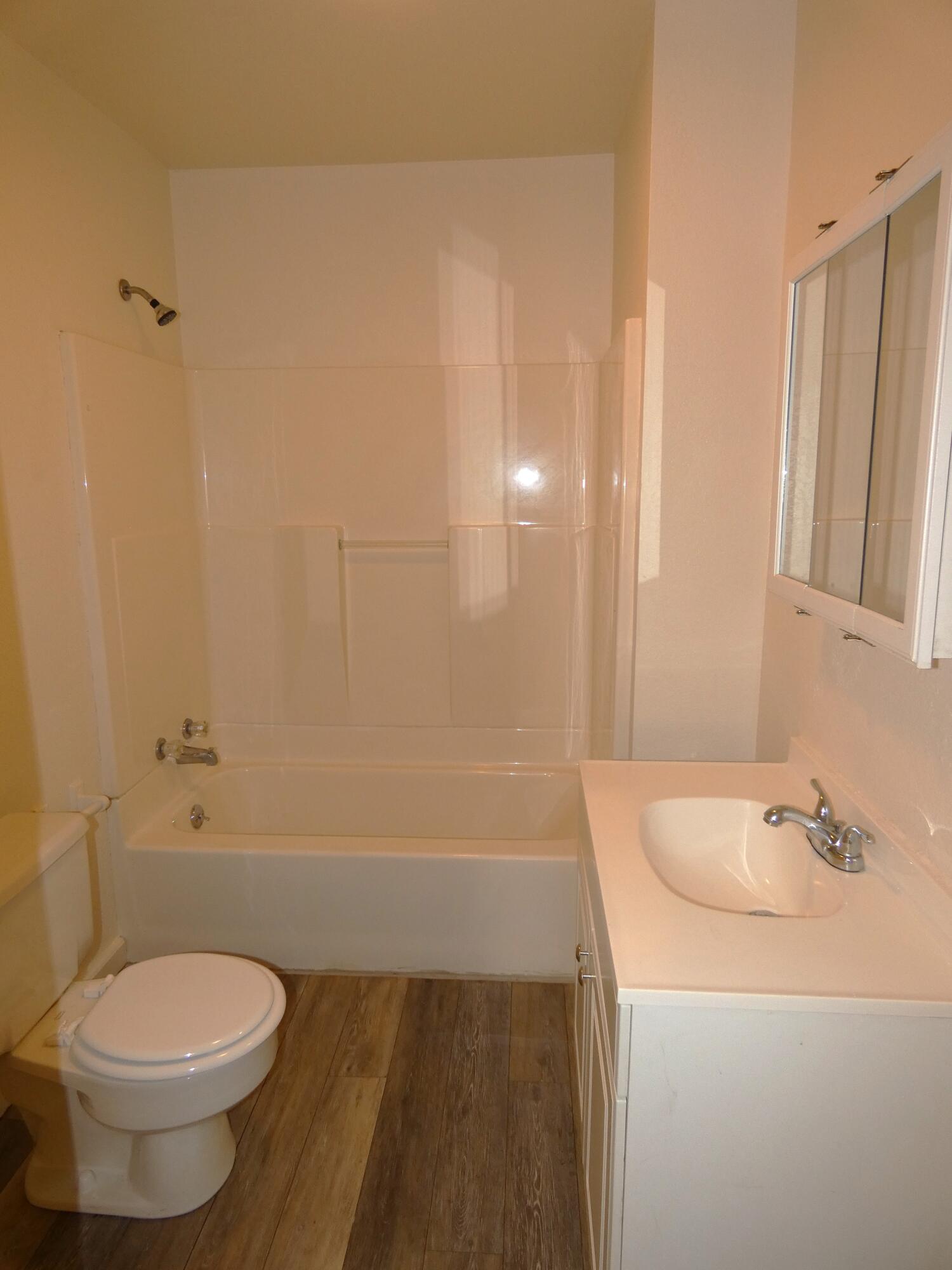 183 Searles Avenue Benton Harbor MI 49022