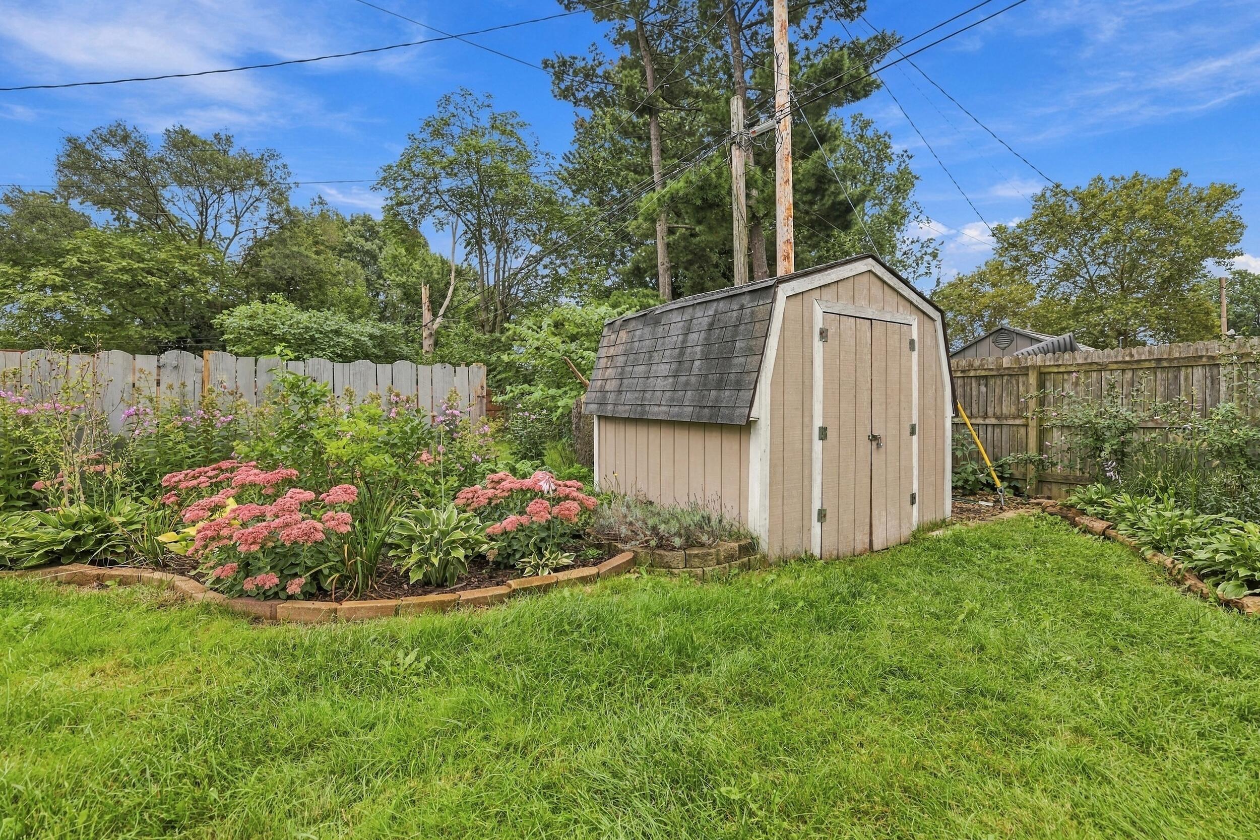312 W 22nd Street Holland MI 49423