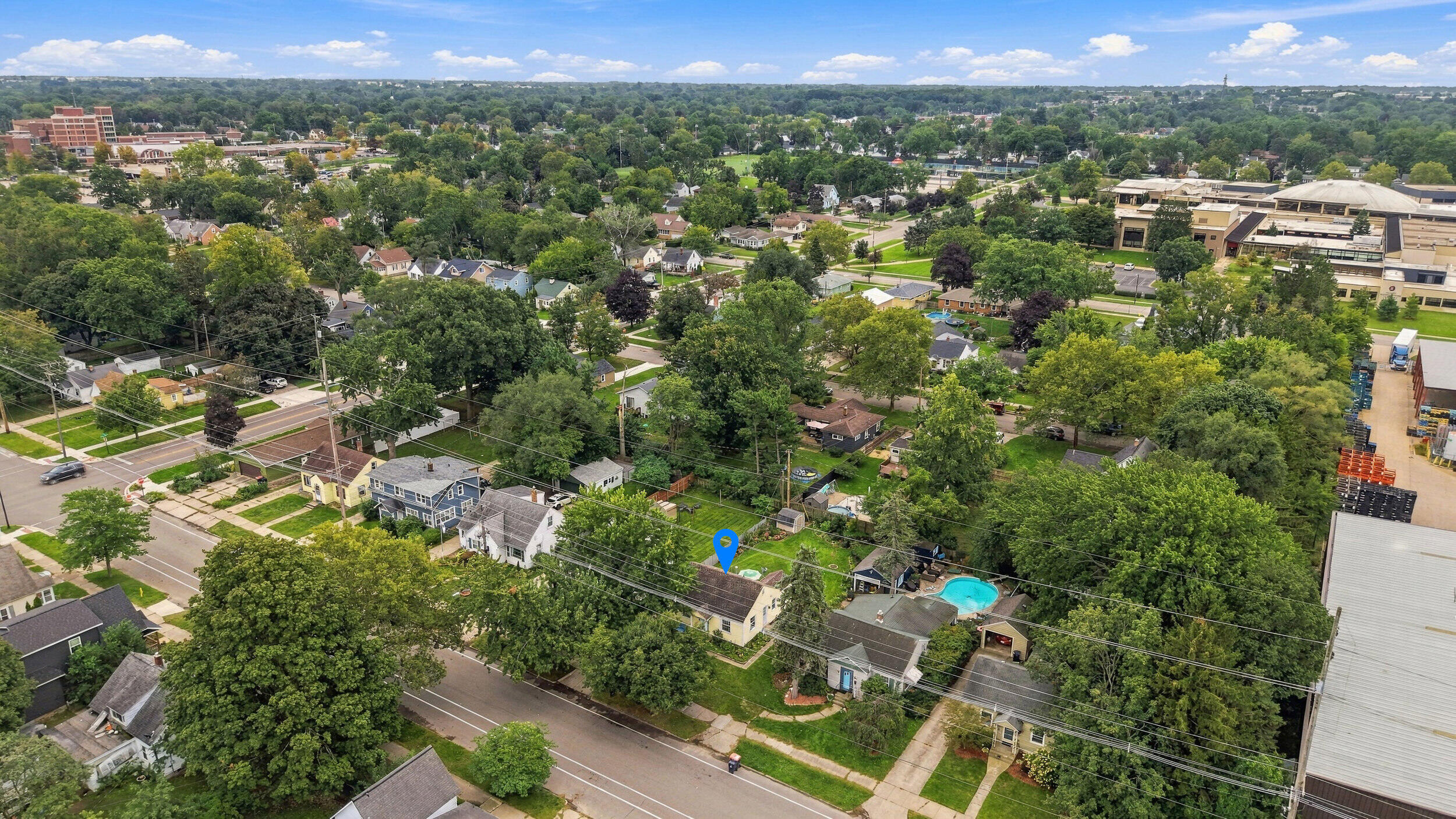 312 W 22nd Street Holland MI 49423
