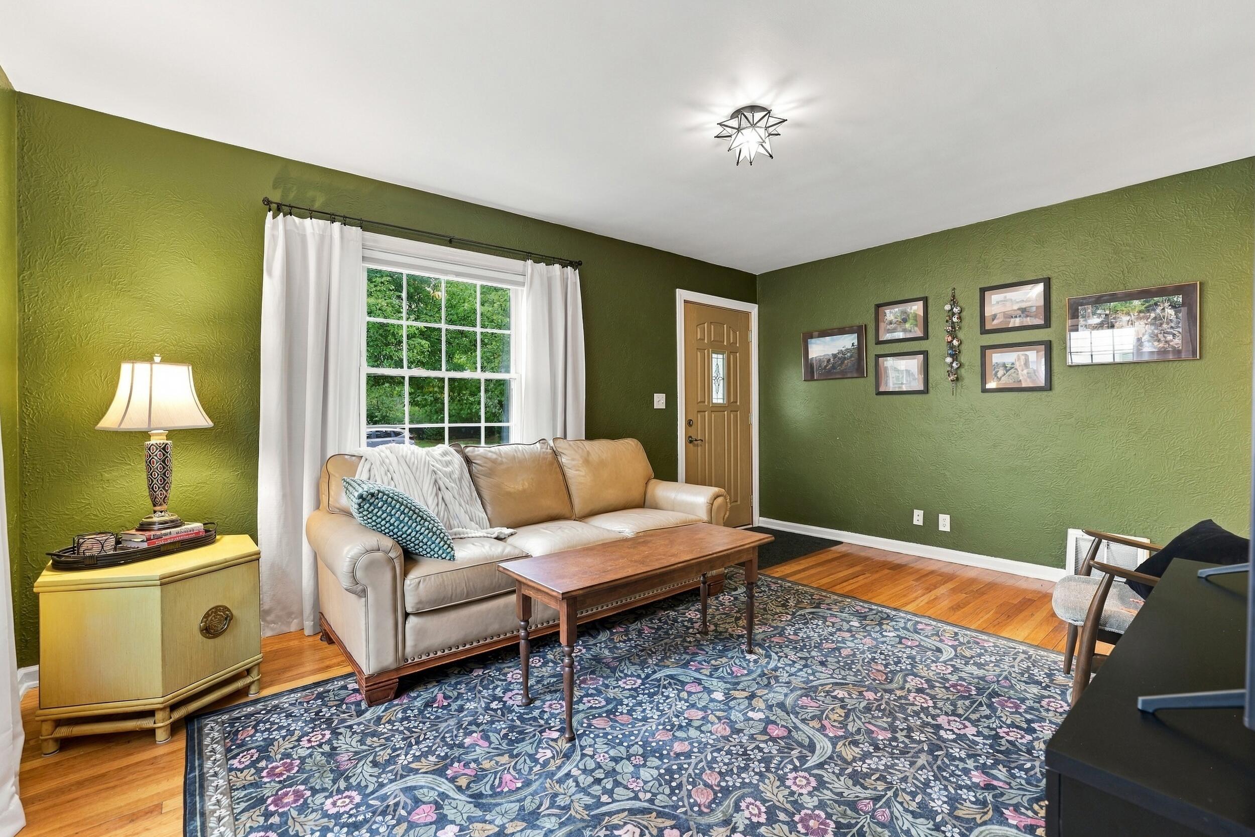 312 W 22nd Street Holland MI 49423