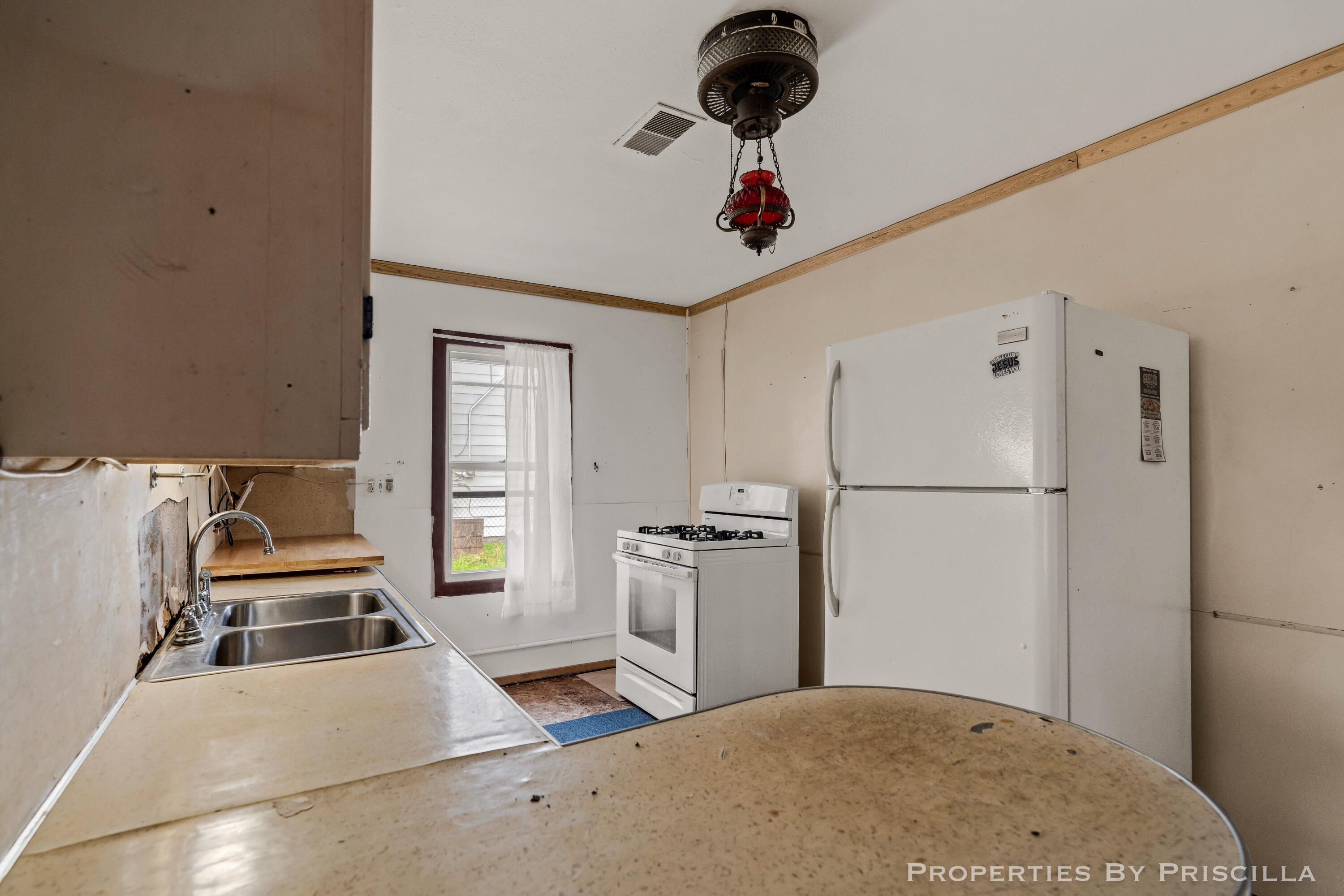 348 Ridgewood Street SE Grand Rapids MI 49548