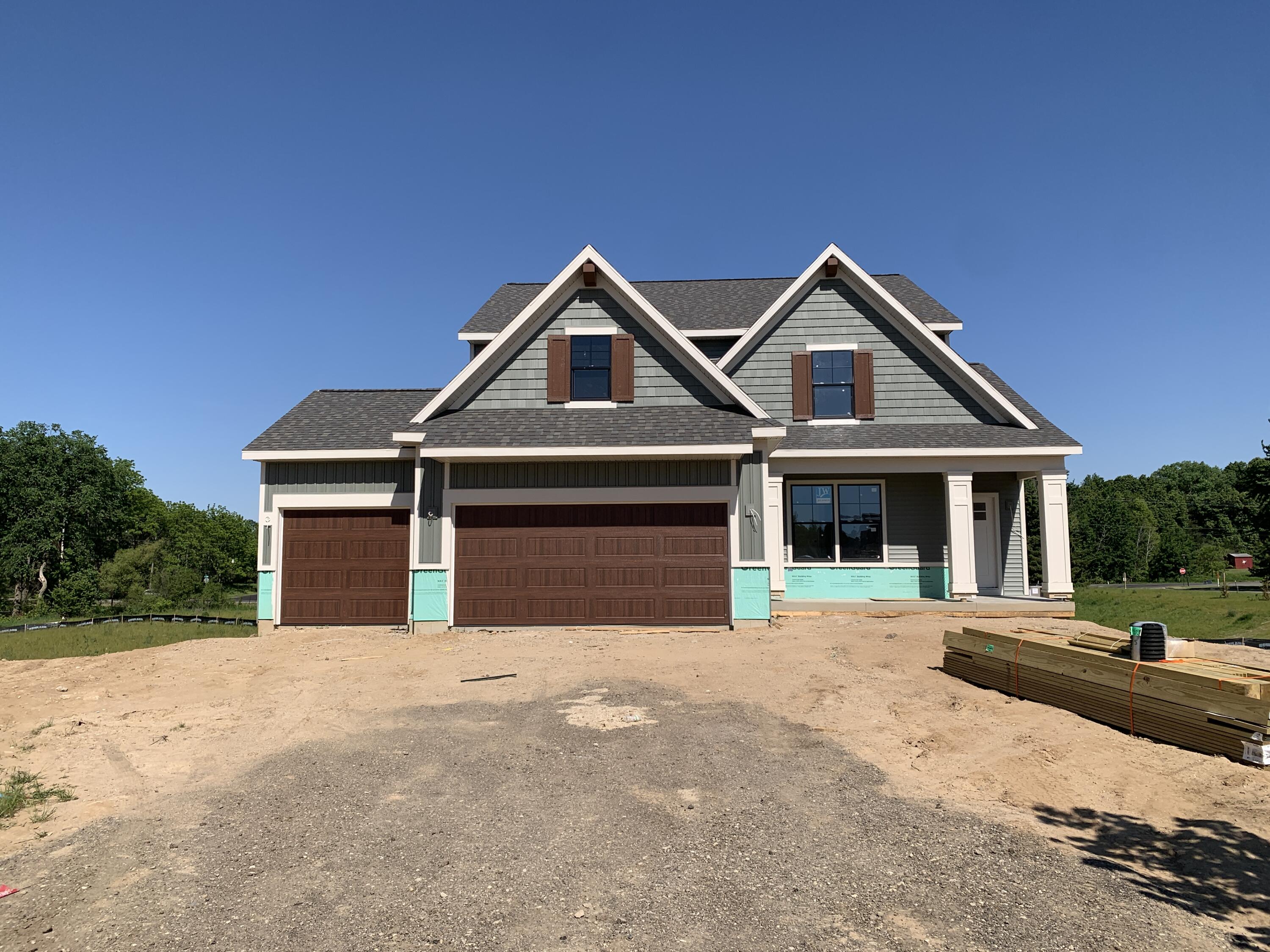 7900 Woodhurst Drive NE Rockford MI 49341