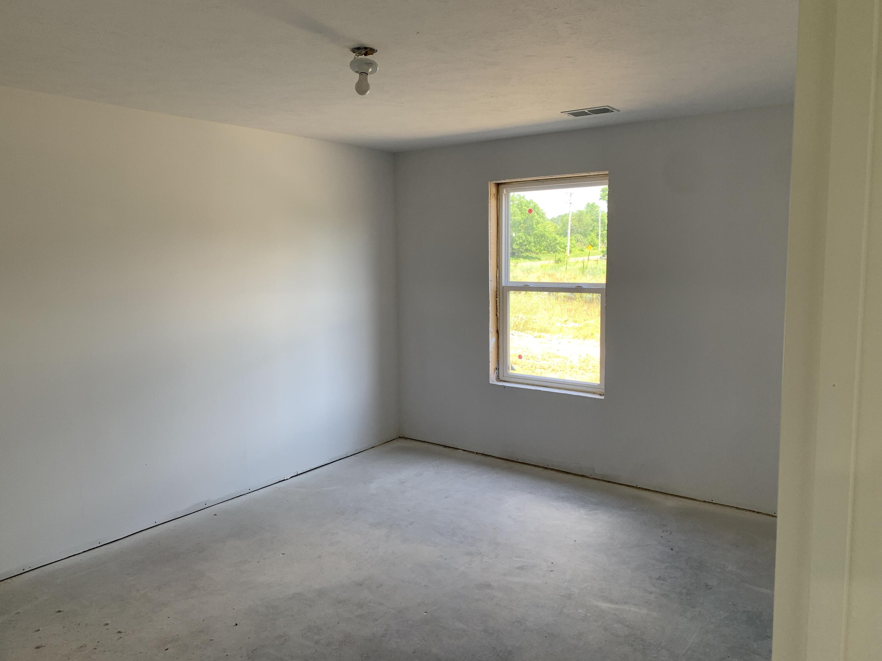 7900 Woodhurst Drive NE Rockford MI 49341