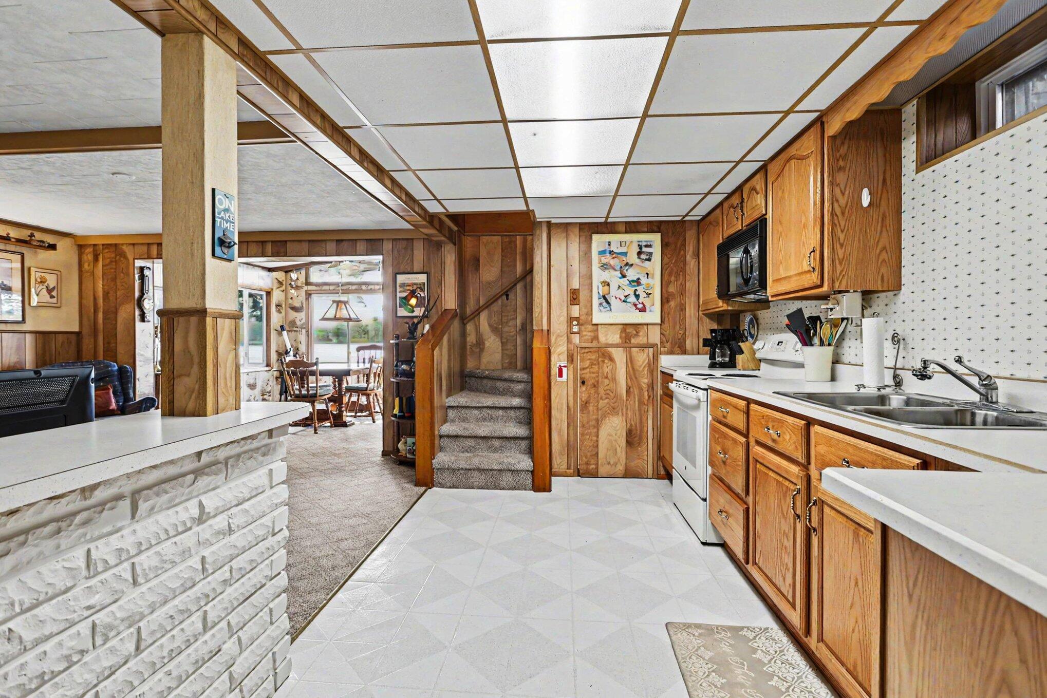 60779 W Oak Drive Decatur MI 49045