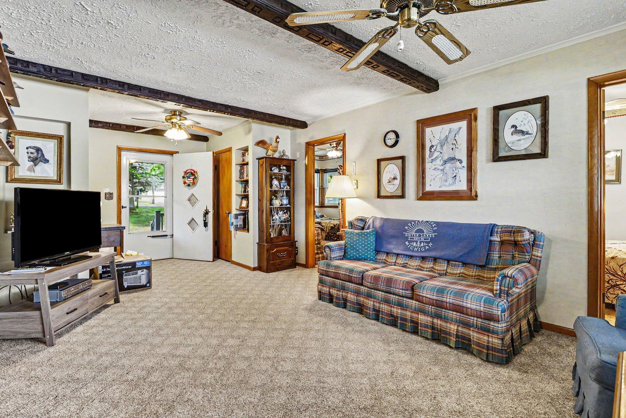 60779 W Oak Drive Decatur MI 49045