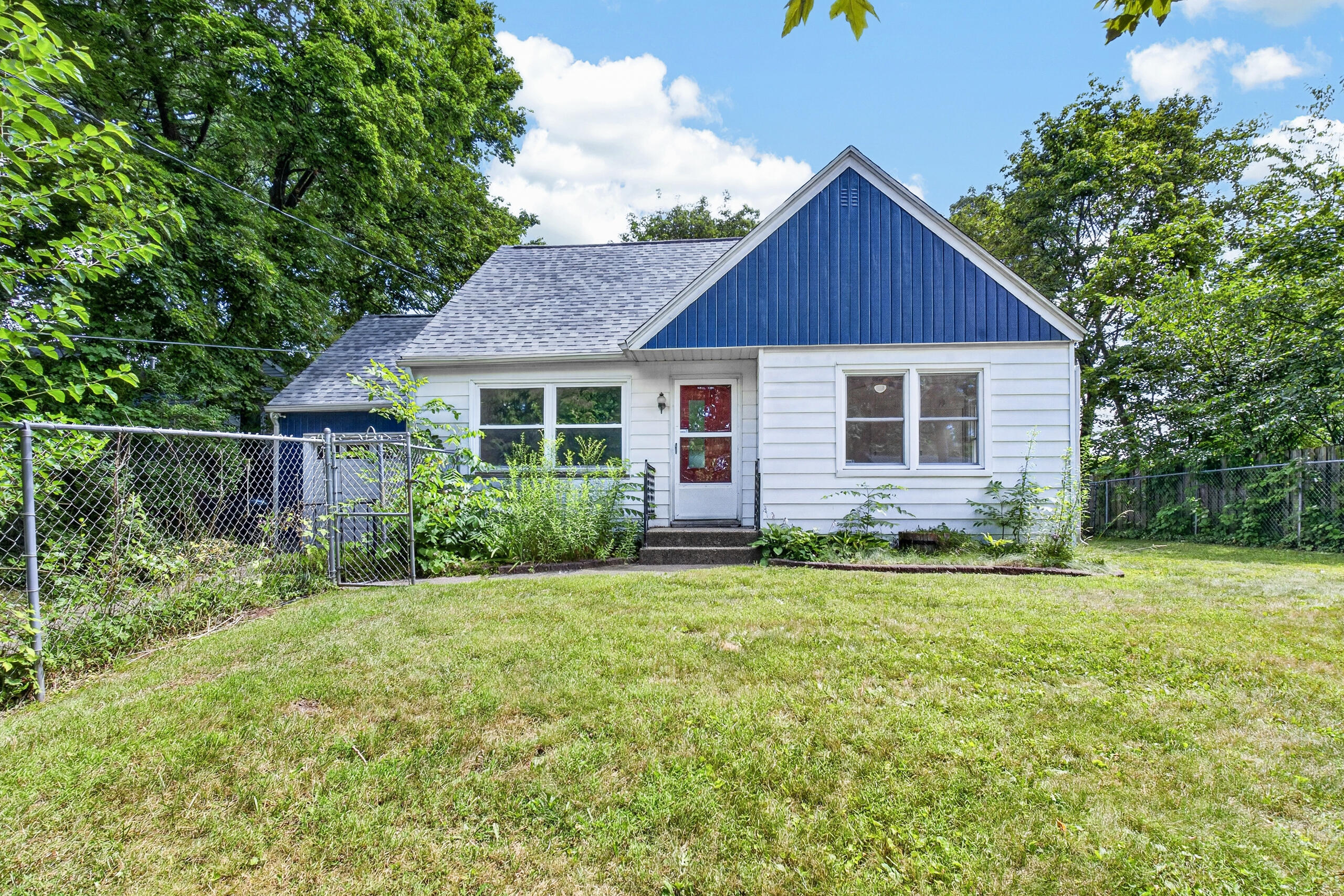 1202 Pinehurst Boulevard Kalamazoo MI 49006