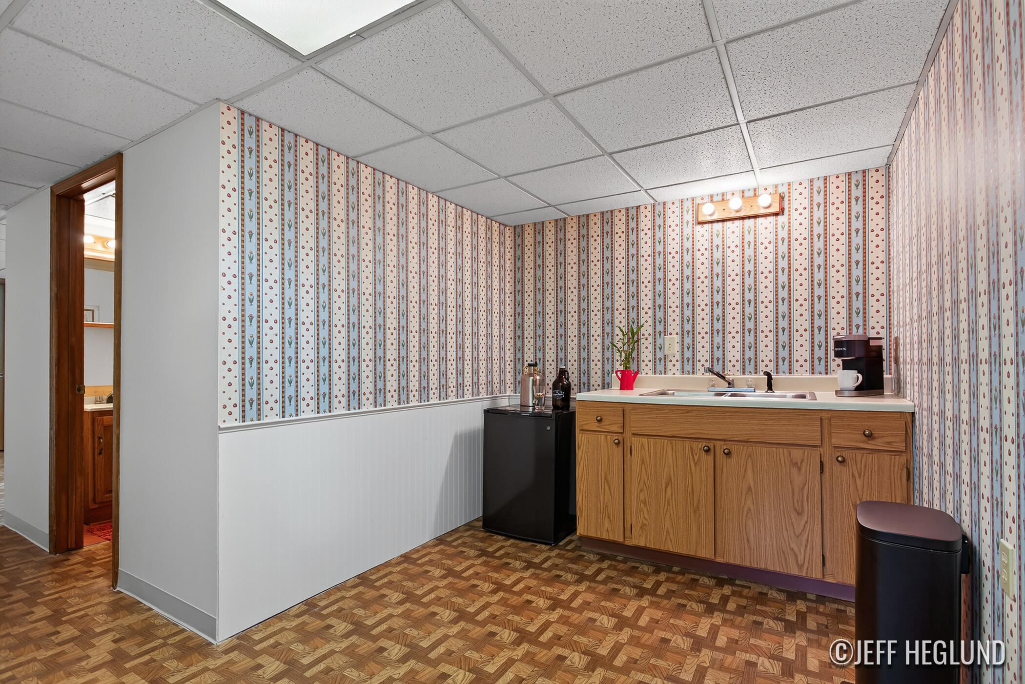 2416 Dewberry Drive NE Grand Rapids MI 49505