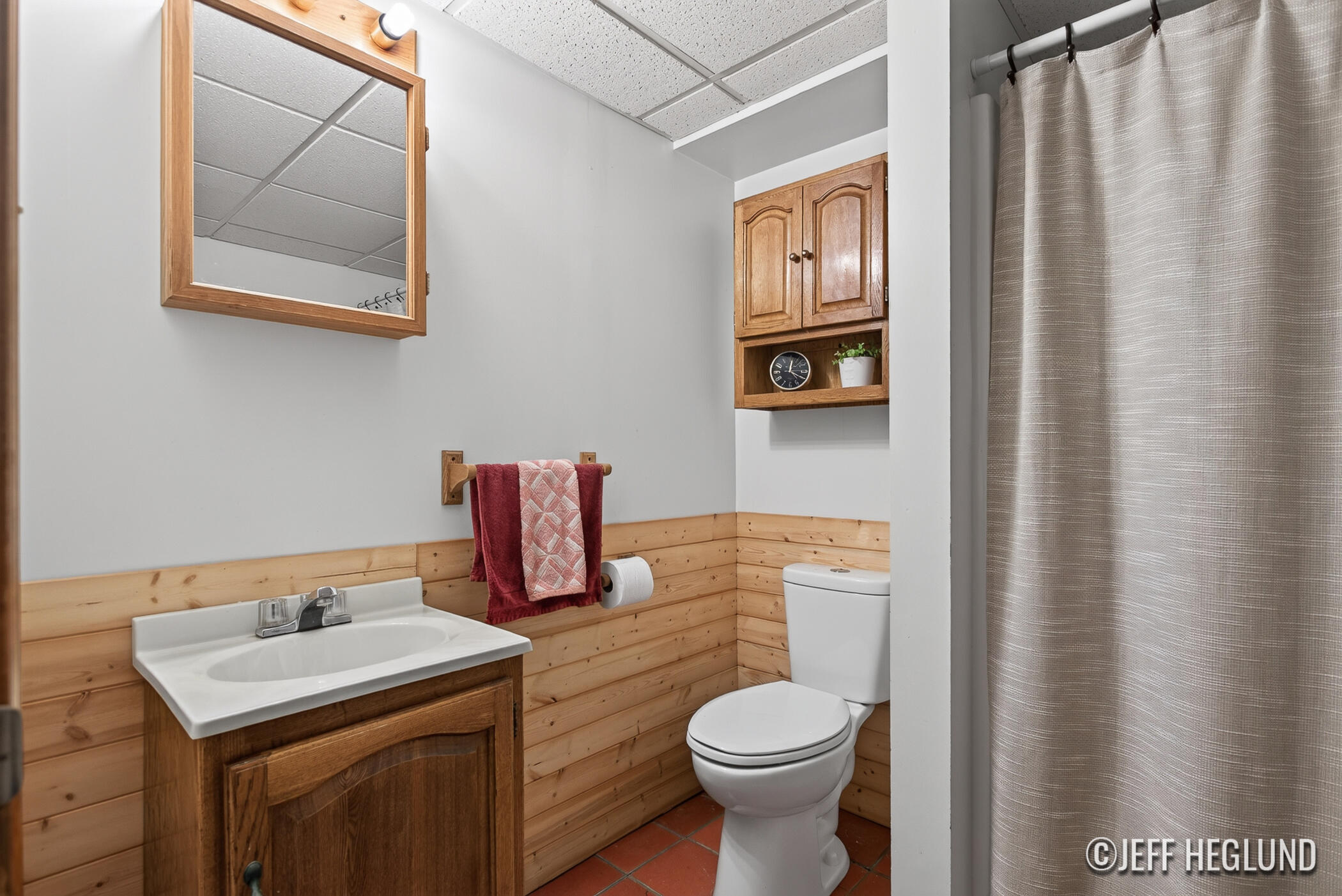 2416 Dewberry Drive NE Grand Rapids MI 49505