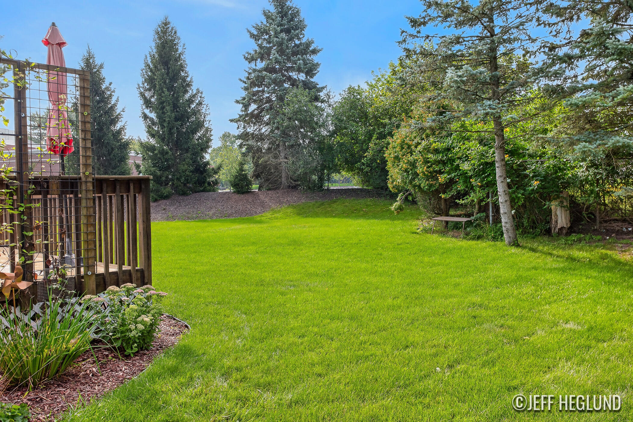 2416 Dewberry Drive NE Grand Rapids MI 49505