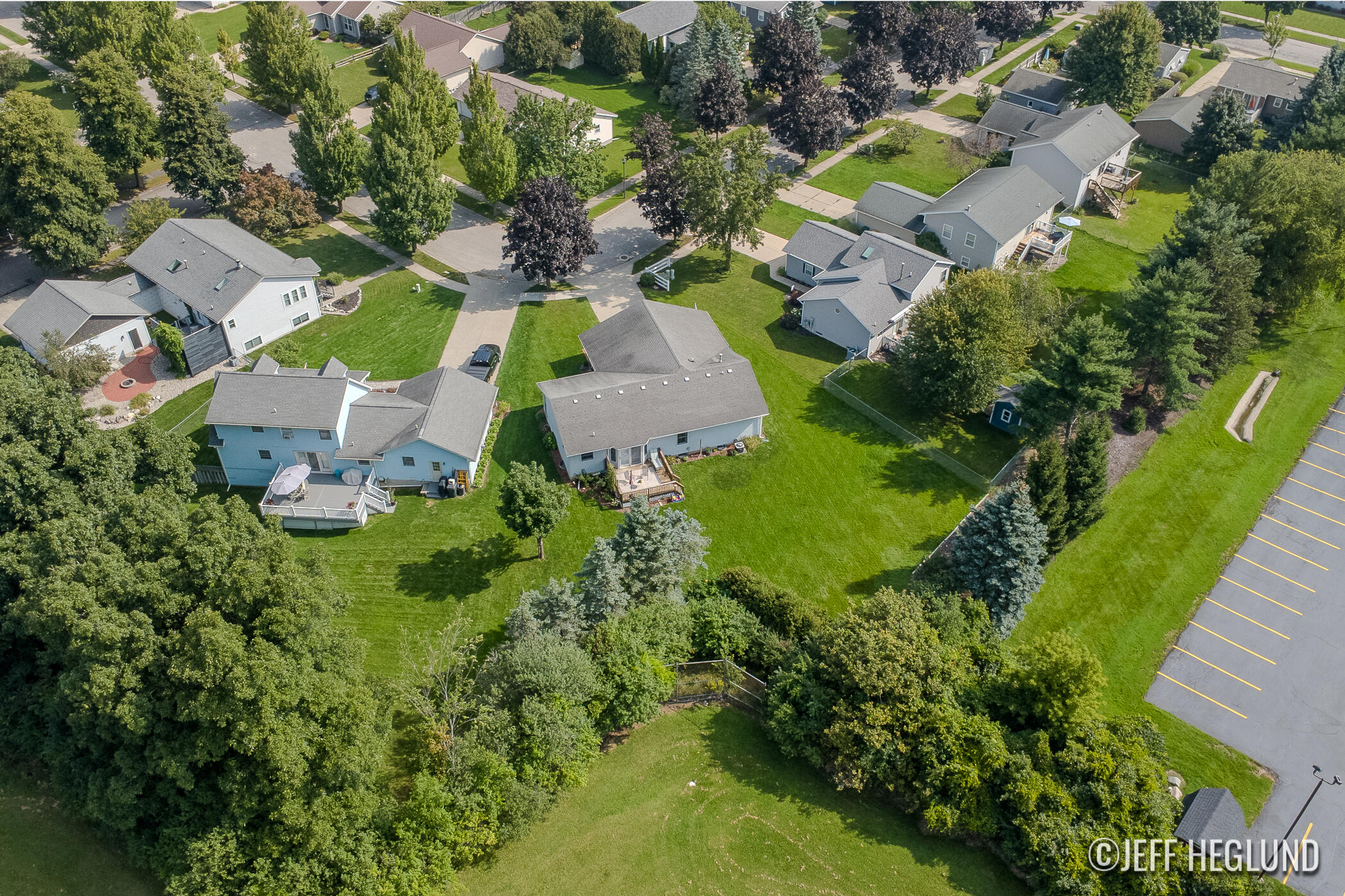 2416 Dewberry Drive NE Grand Rapids MI 49505
